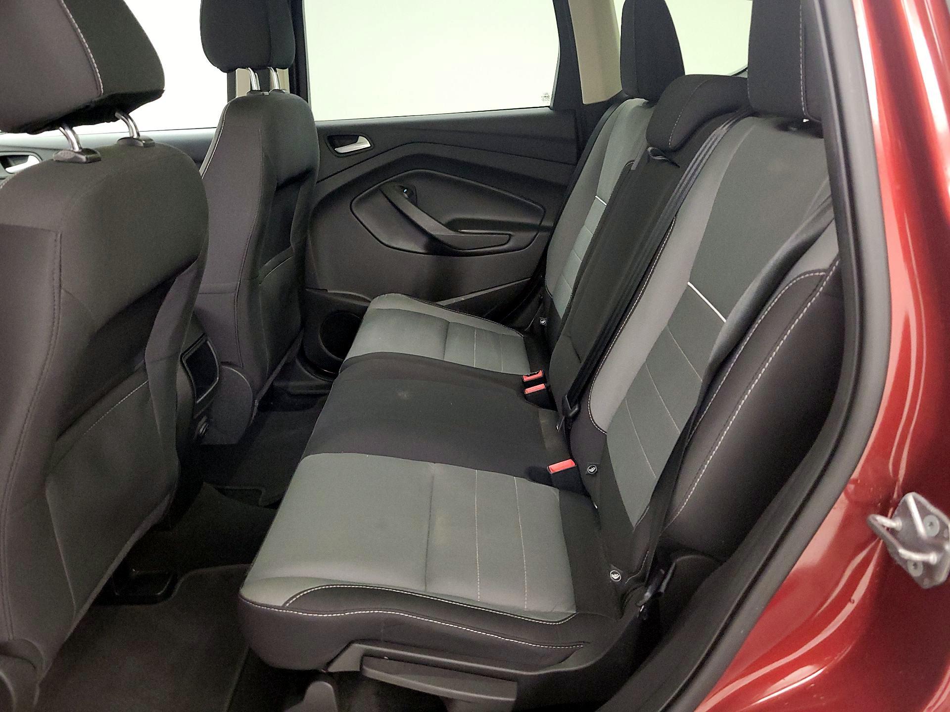 Thumbnail: 2015 Ford Escape - 17
