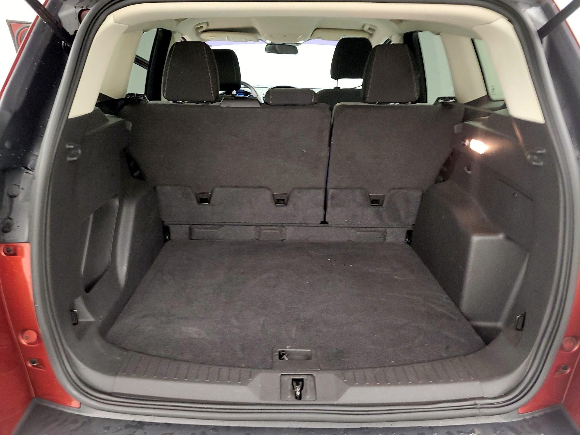 Thumbnail: 2015 Ford Escape - 18