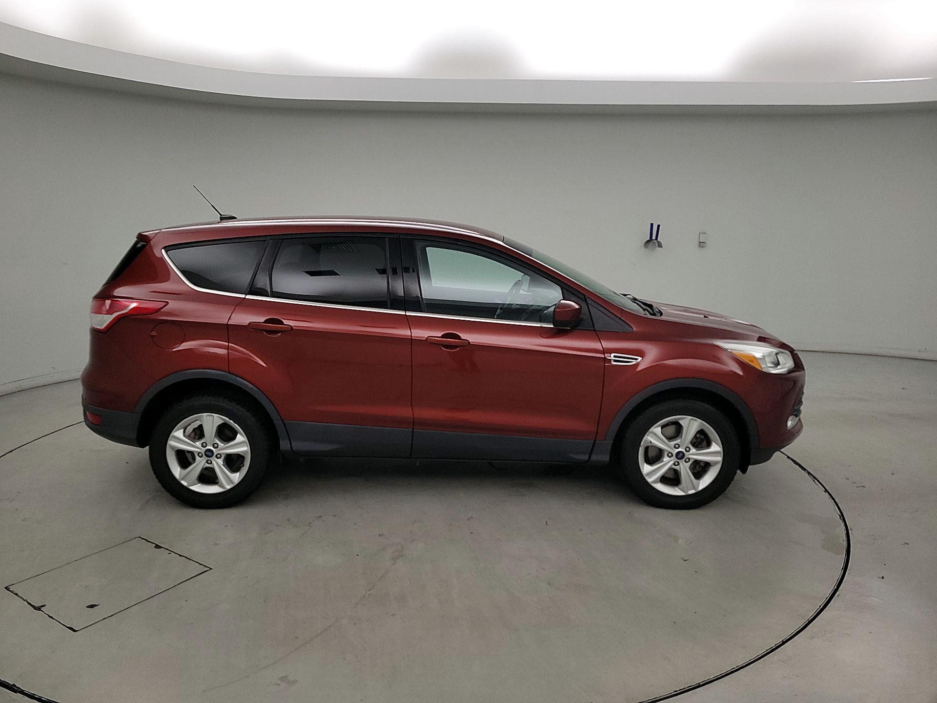 Thumbnail: 2015 Ford Escape - 4