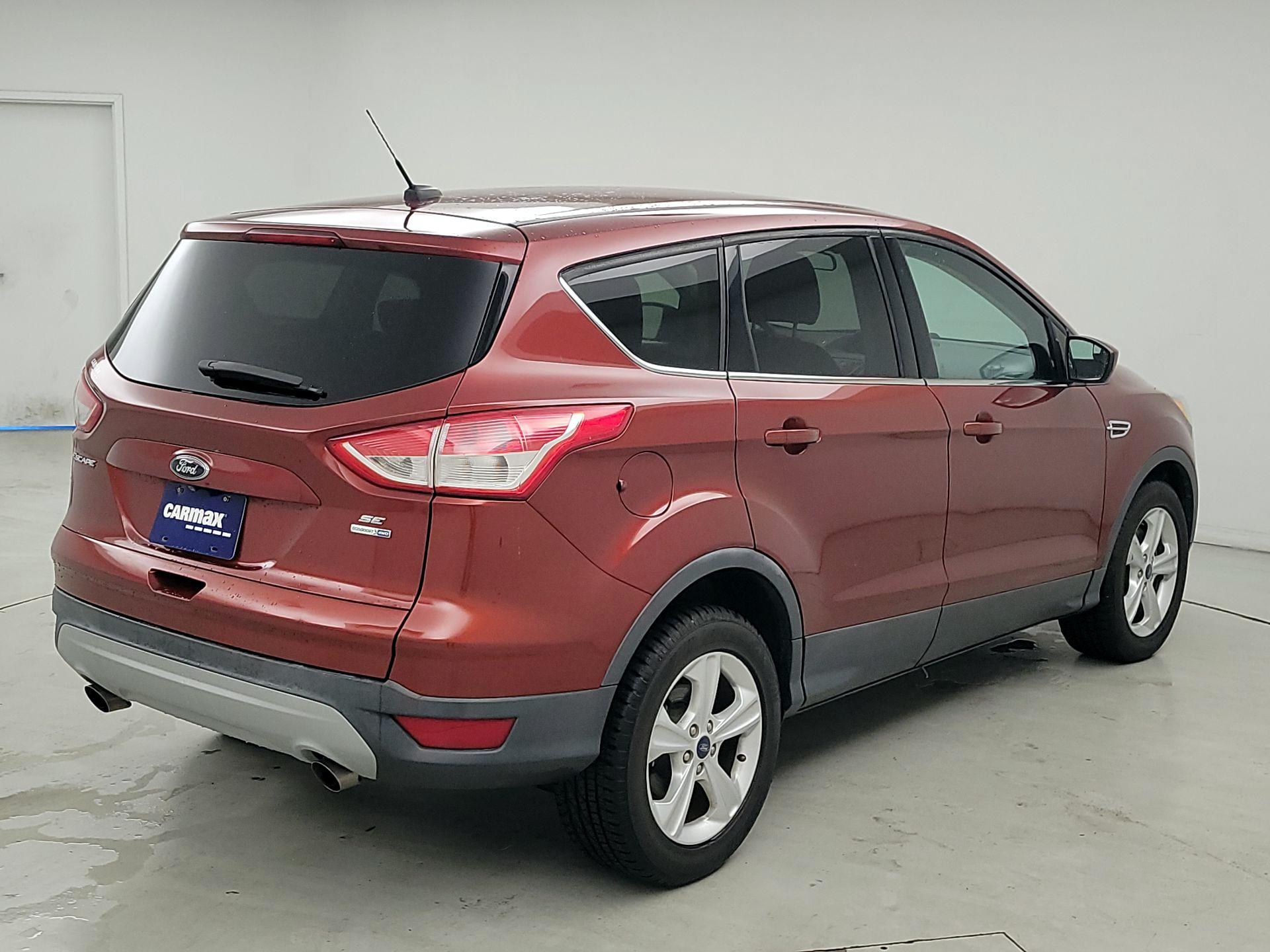 Thumbnail: 2015 Ford Escape - 5