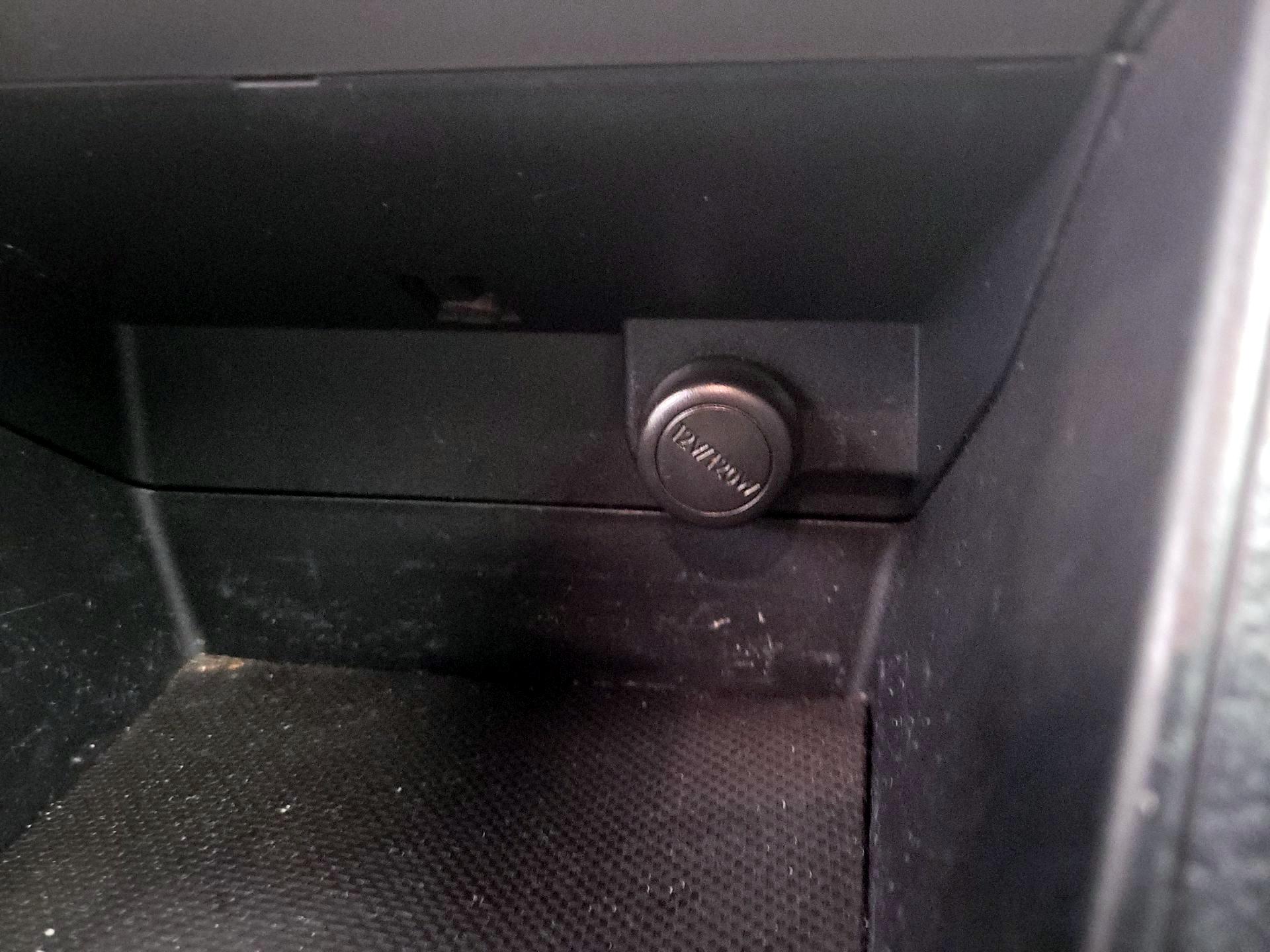 Thumbnail: 2017 Subaru Crosstrek - 16