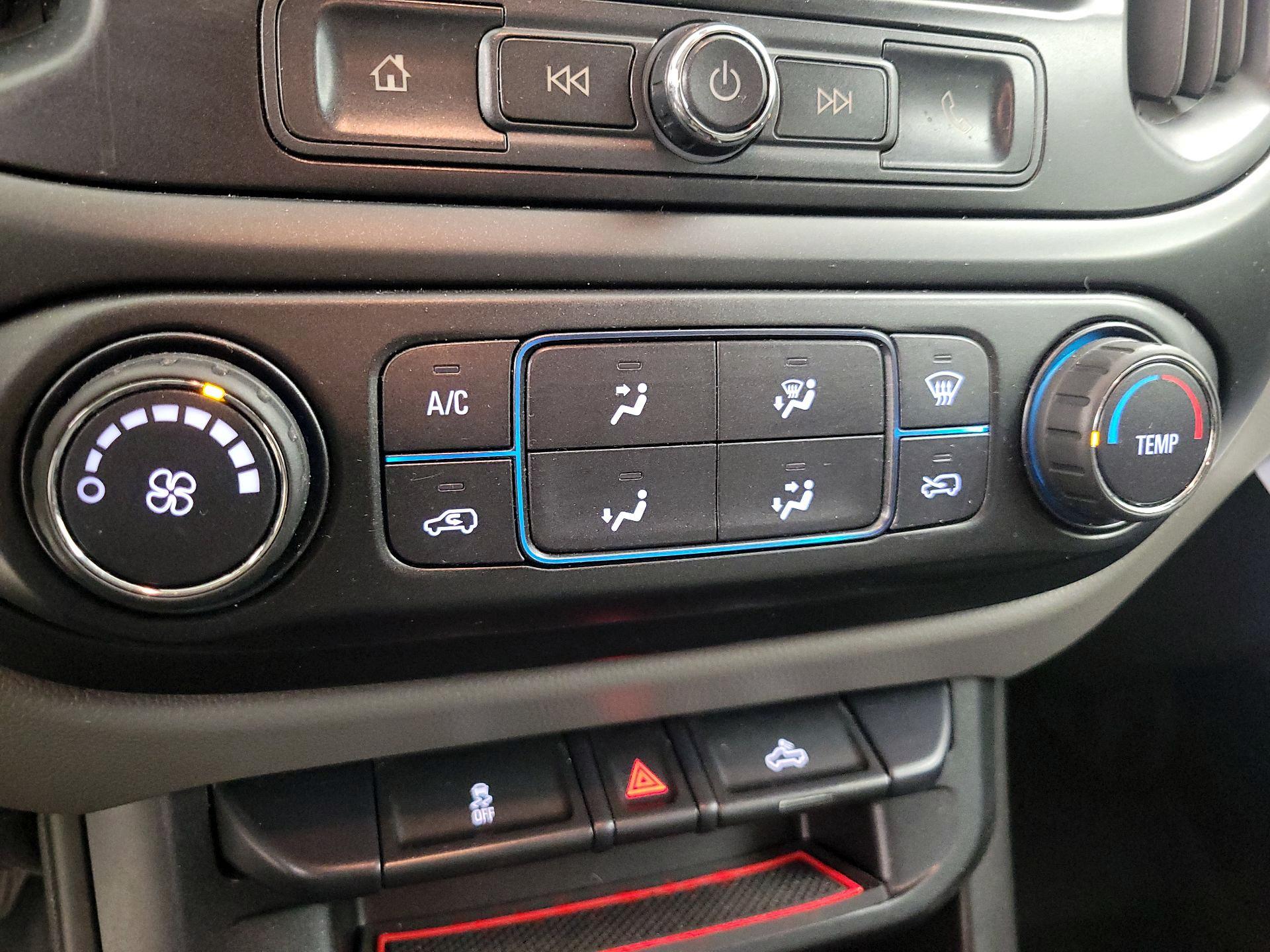 Thumbnail: 2019 Chevrolet Colorado - 14