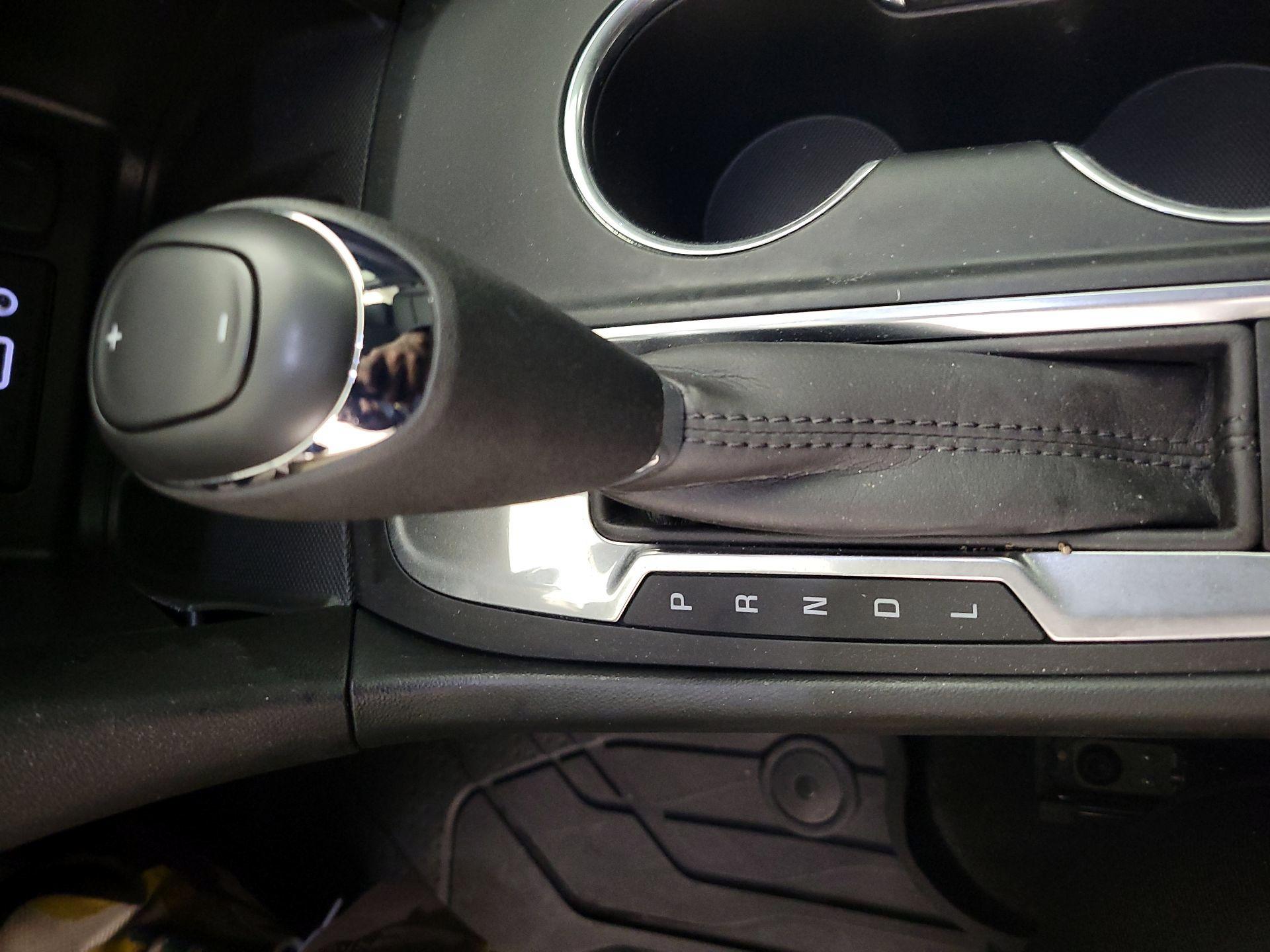 Thumbnail: 2020 Chevrolet Equinox - 15
