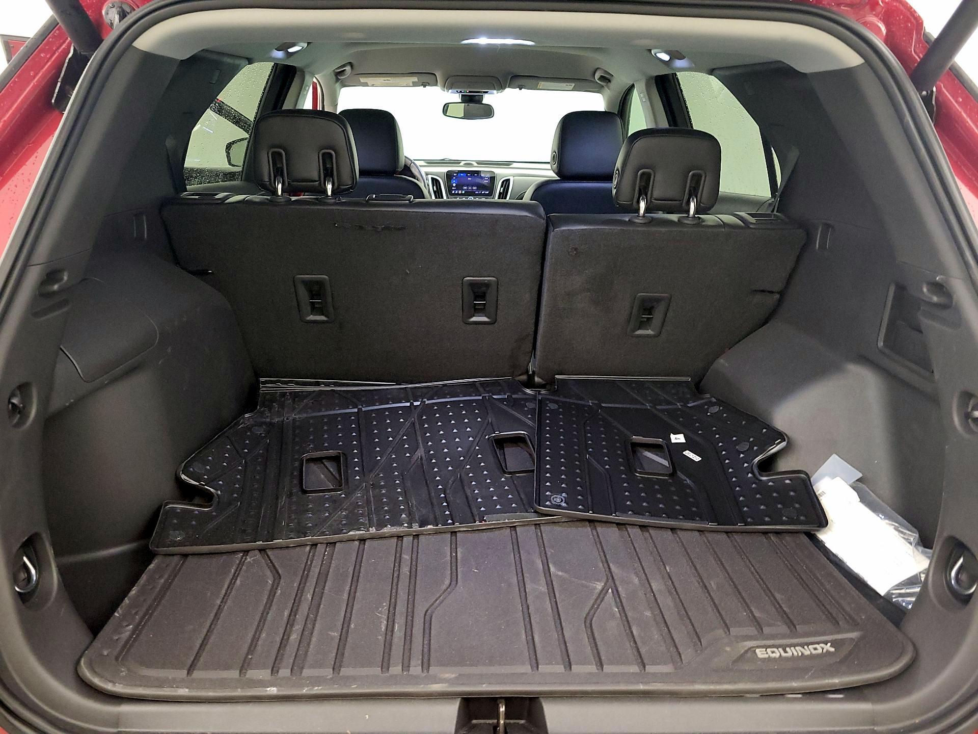 Thumbnail: 2020 Chevrolet Equinox - 18