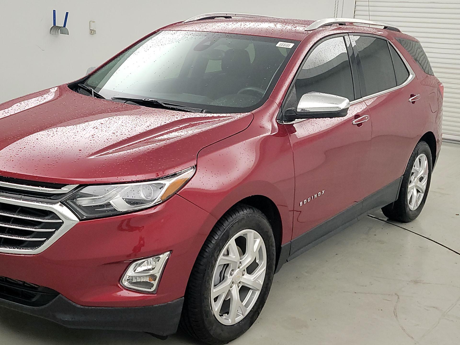 Thumbnail: 2020 Chevrolet Equinox - 3