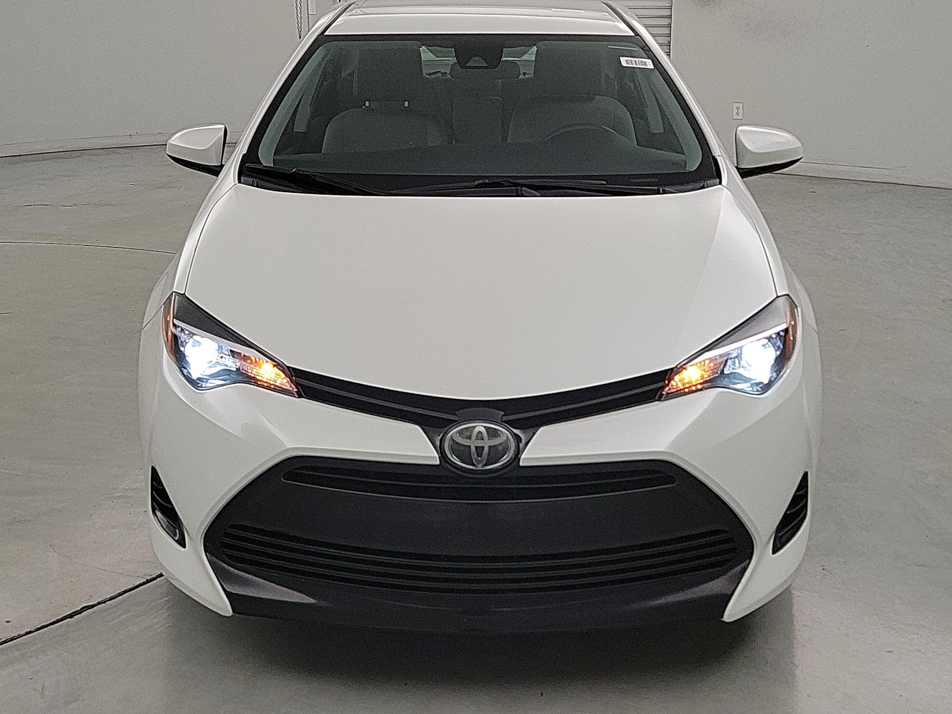 Thumbnail: 2017 Toyota Corolla - 2