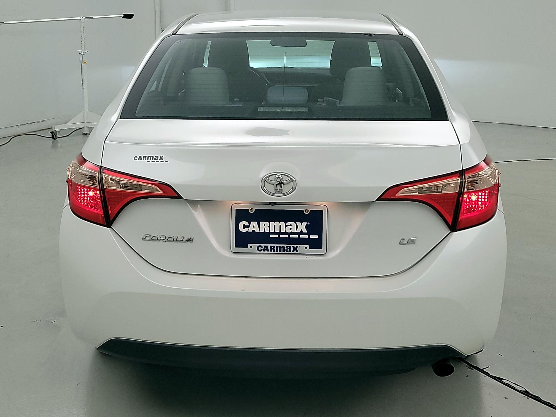 Thumbnail: 2017 Toyota Corolla - 6