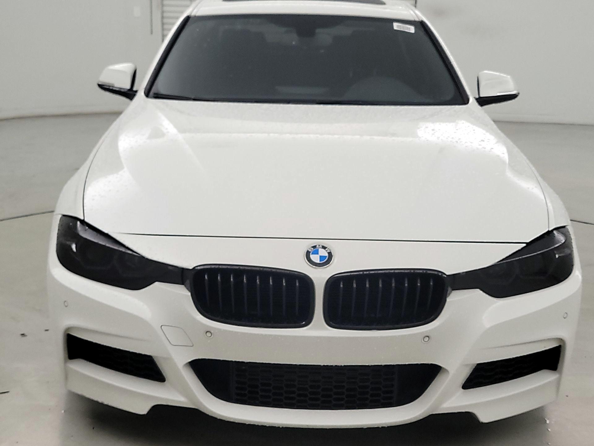 Thumbnail: 2014 BMW 3 Series - 2