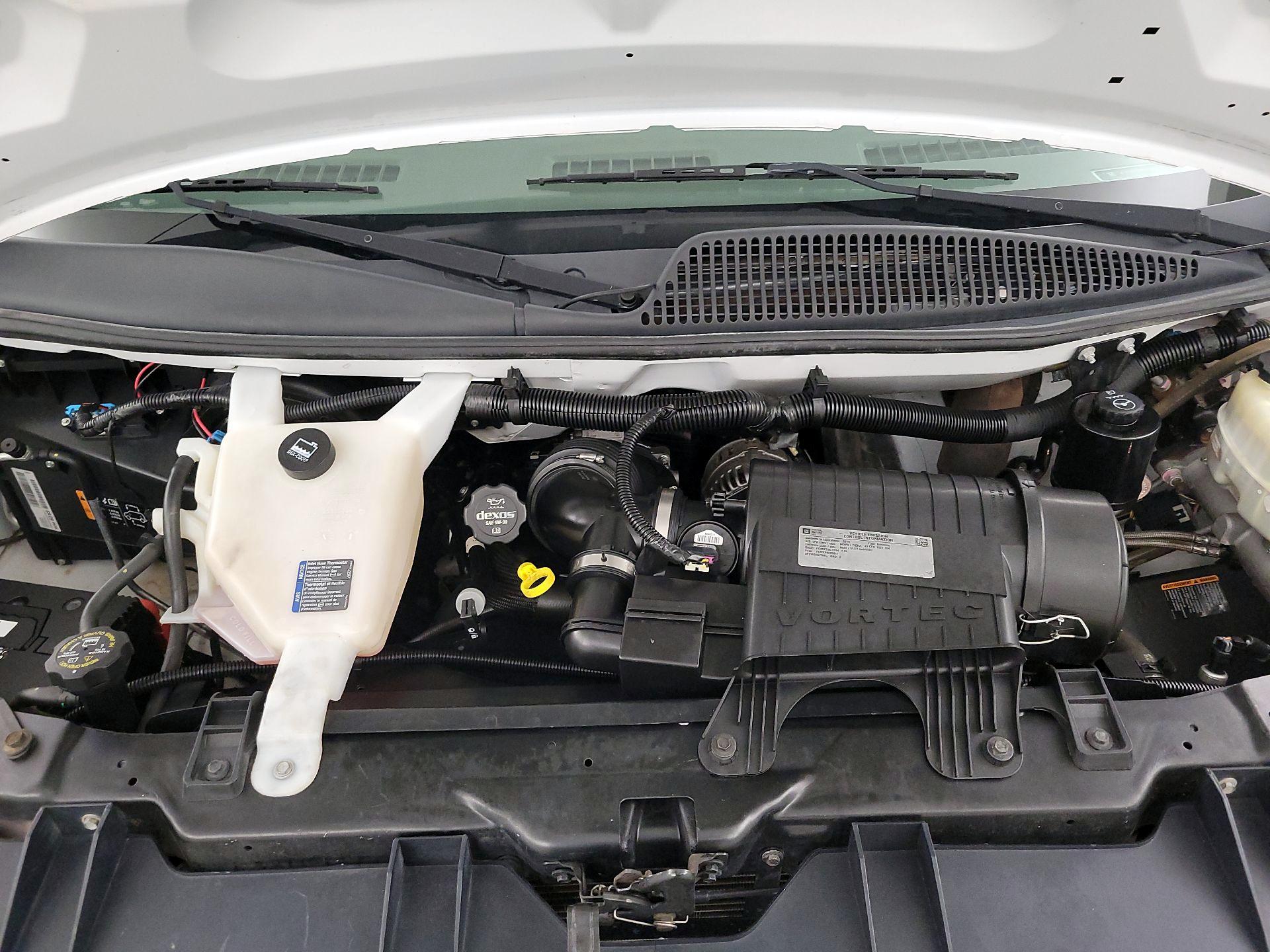 Thumbnail: 2015 Chevrolet Express - 20