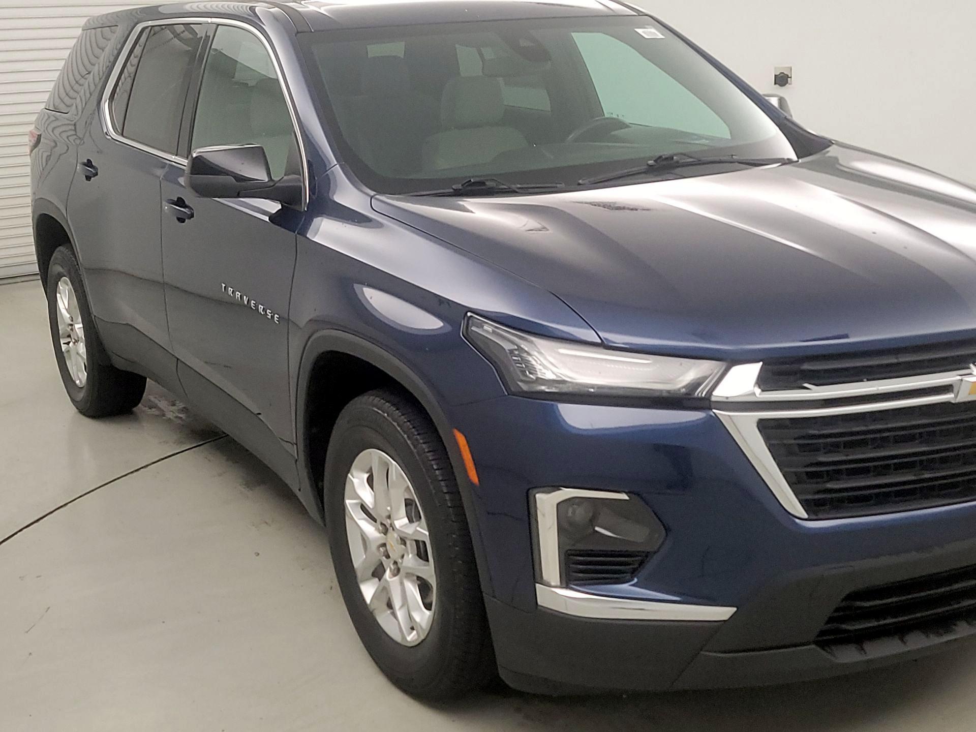 Thumbnail: 2022 Chevrolet Traverse - 1