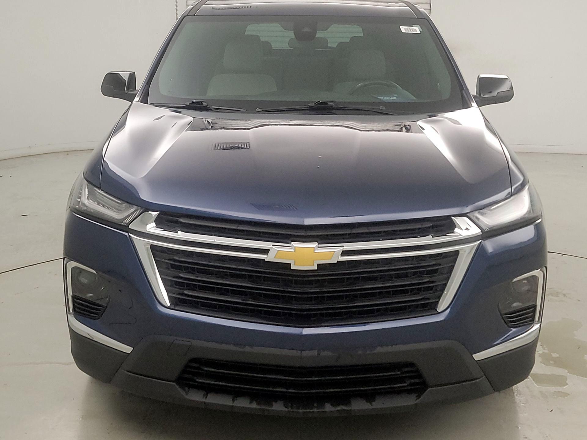 Thumbnail: 2022 Chevrolet Traverse - 2