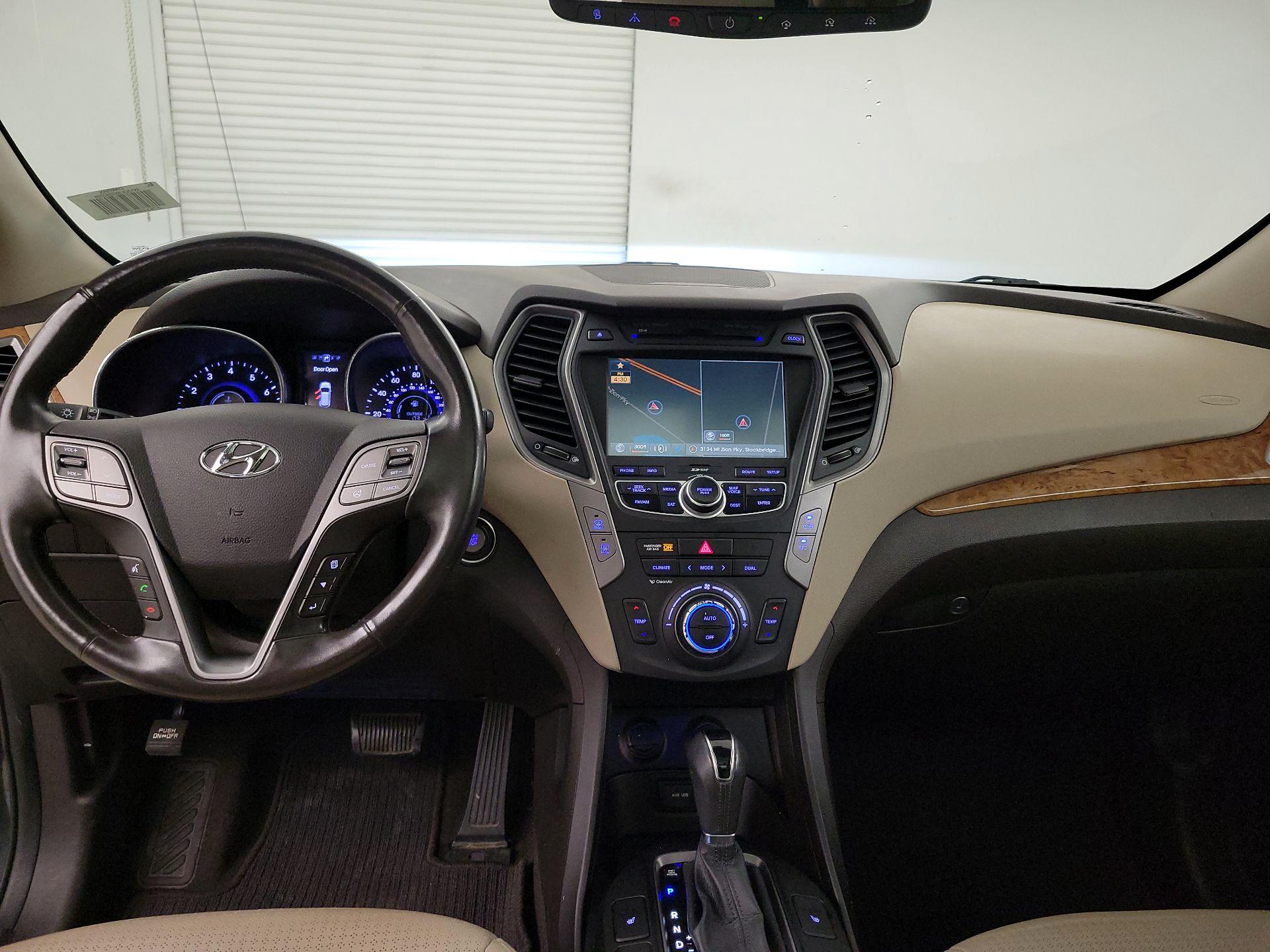 Thumbnail: 2013 Hyundai Santa Fe - 9