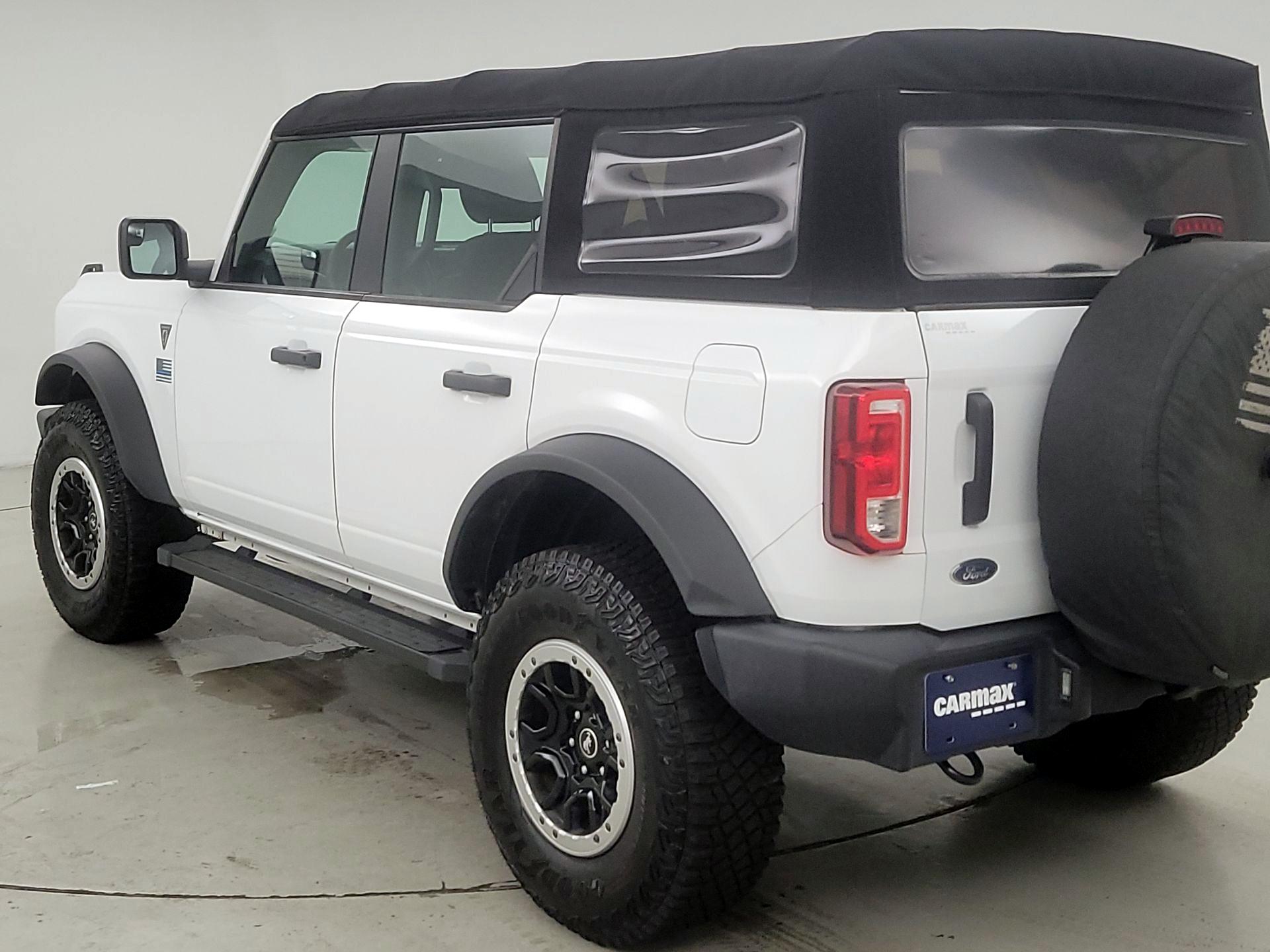 Thumbnail: 2021 Ford Bronco - 7