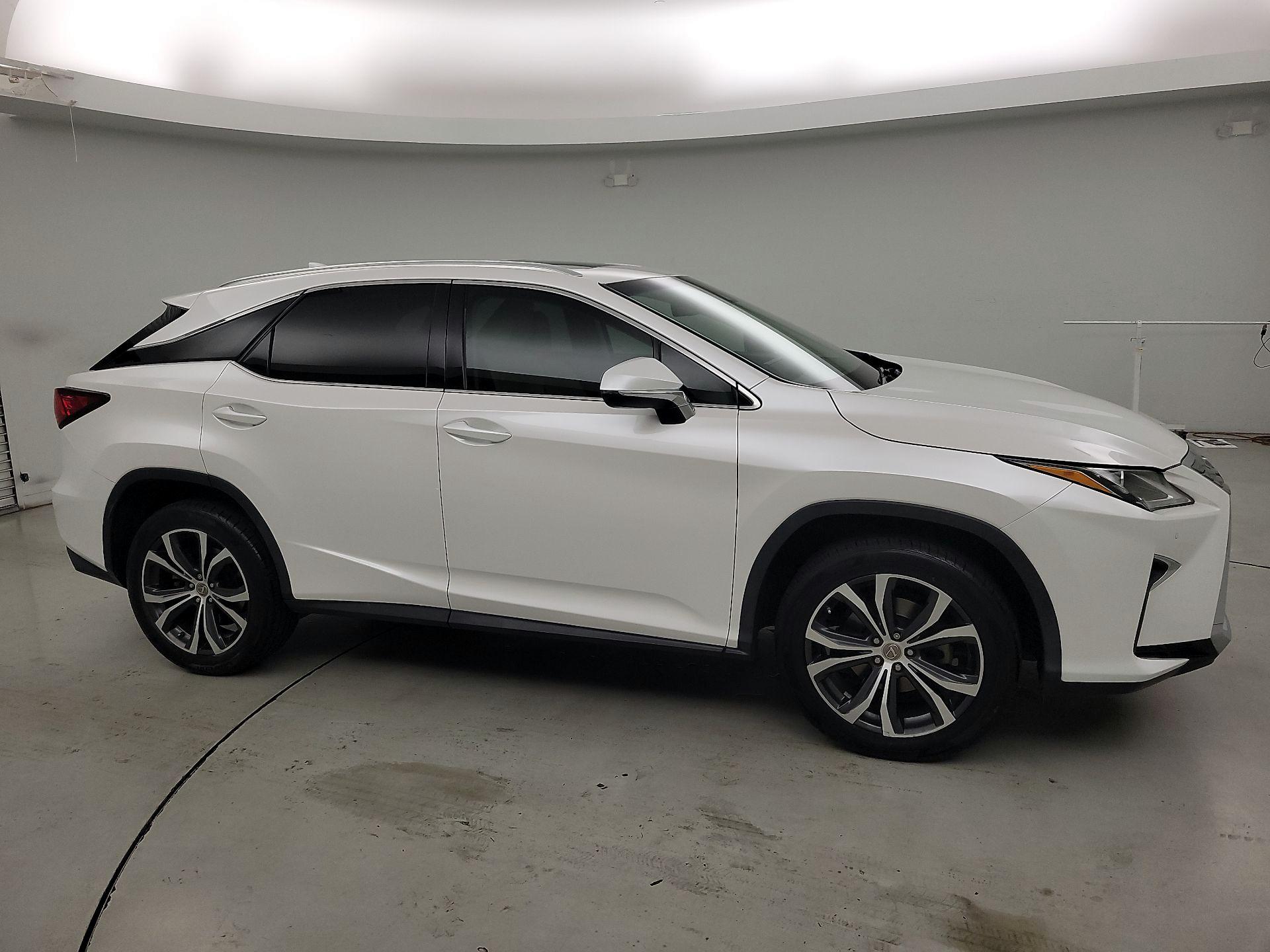 Thumbnail: 2017 Lexus RX - 4