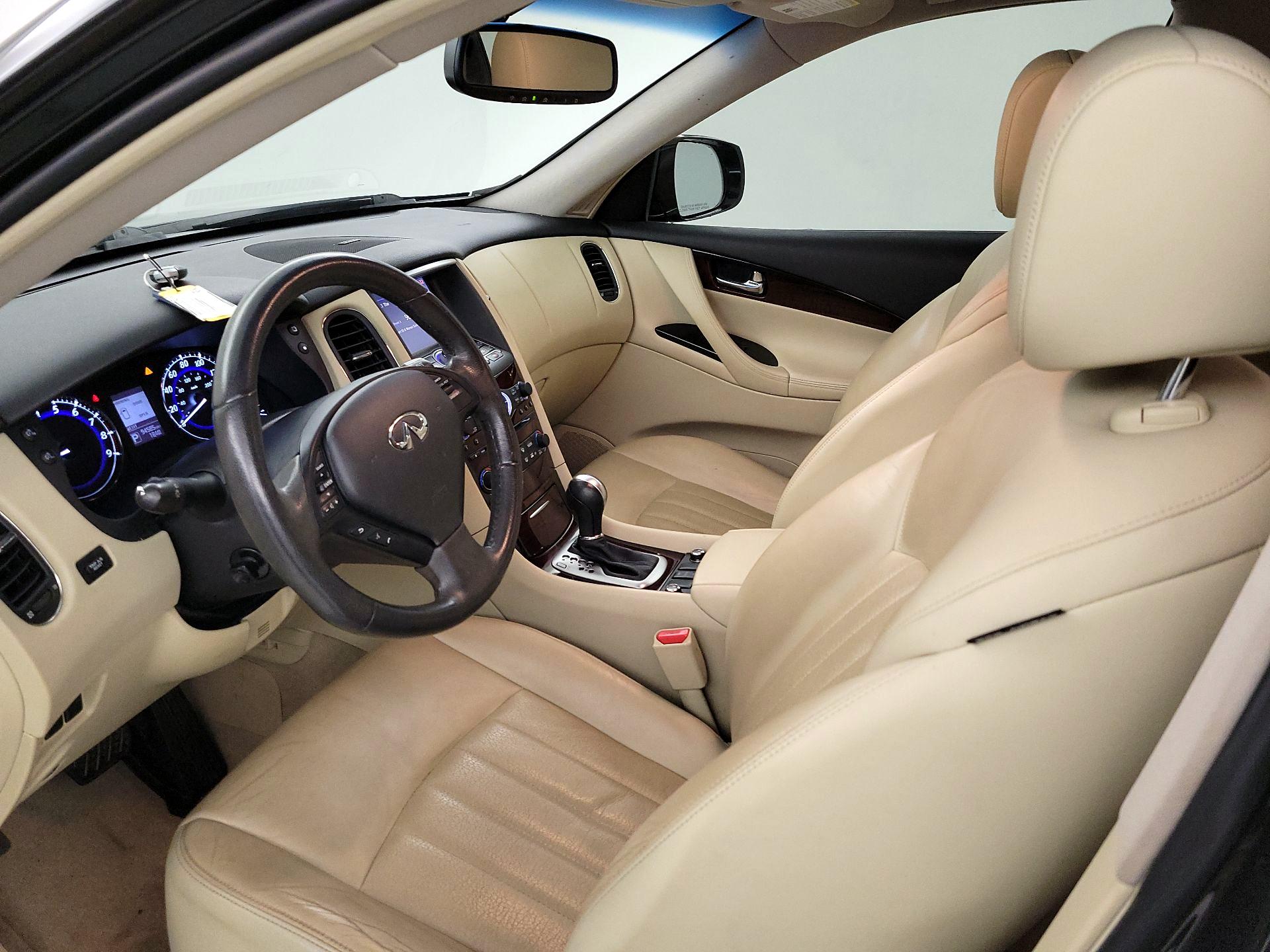Thumbnail: 2017 INFINITI QX50 - 9