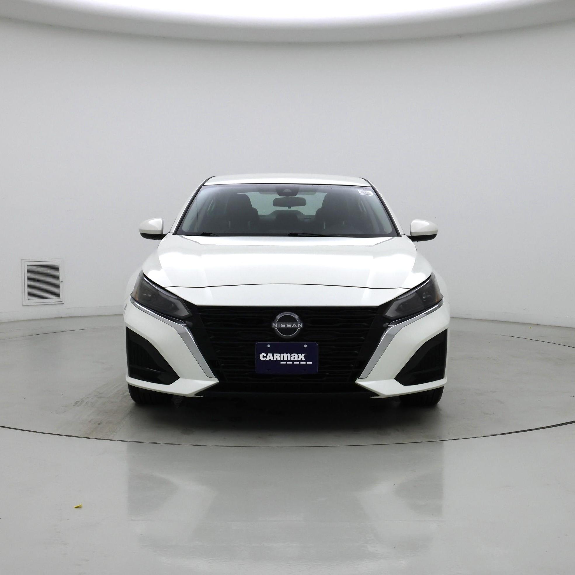 Thumbnail: 2023 Nissan Altima - 5