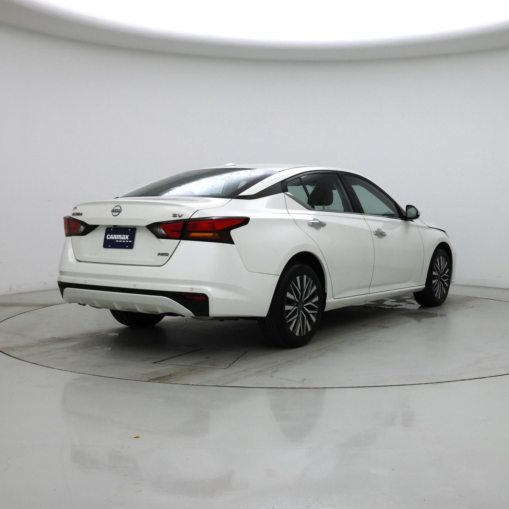 Thumbnail: 2023 Nissan Altima - 8