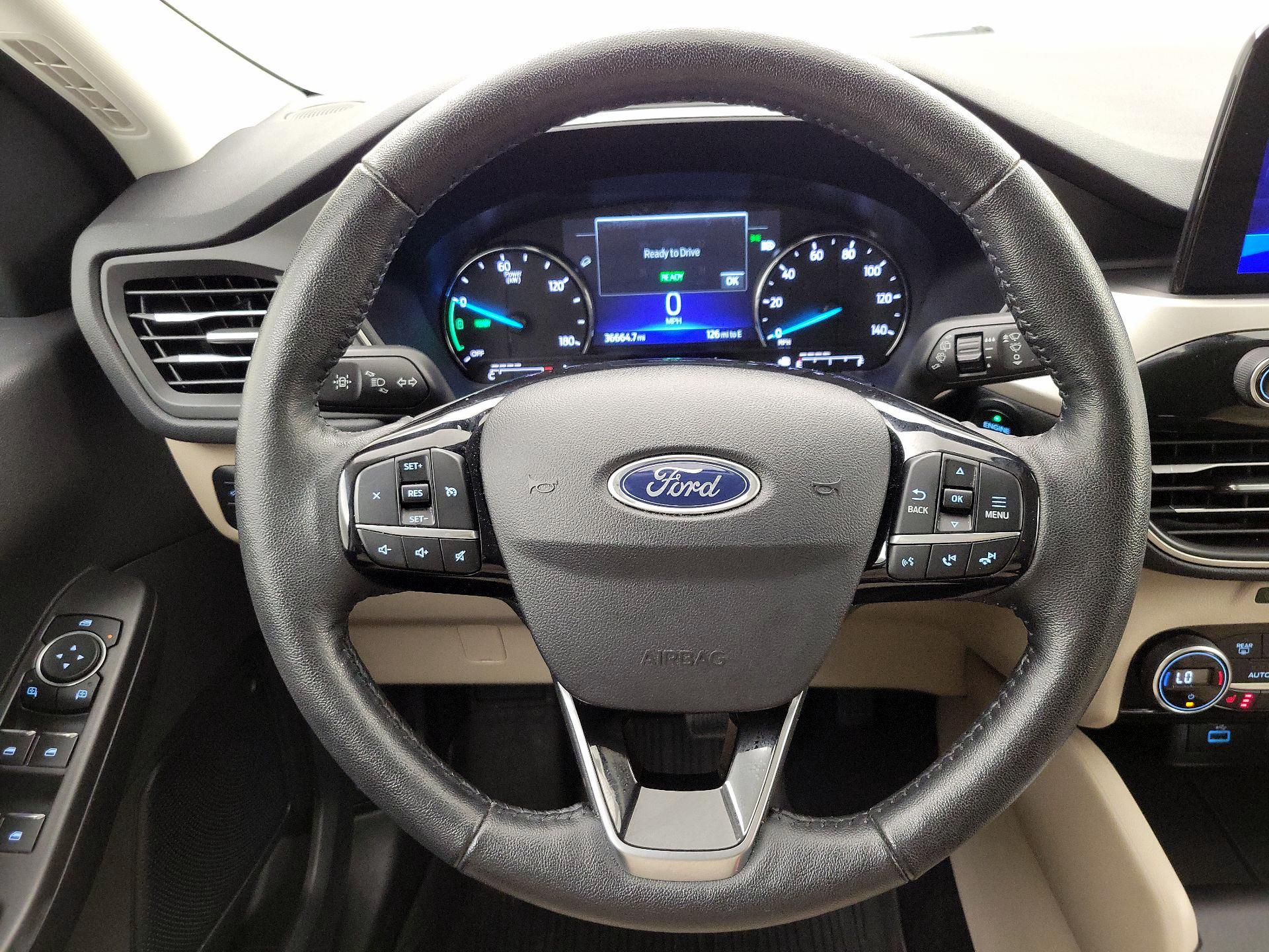 Thumbnail: 2021 Ford Escape - 10