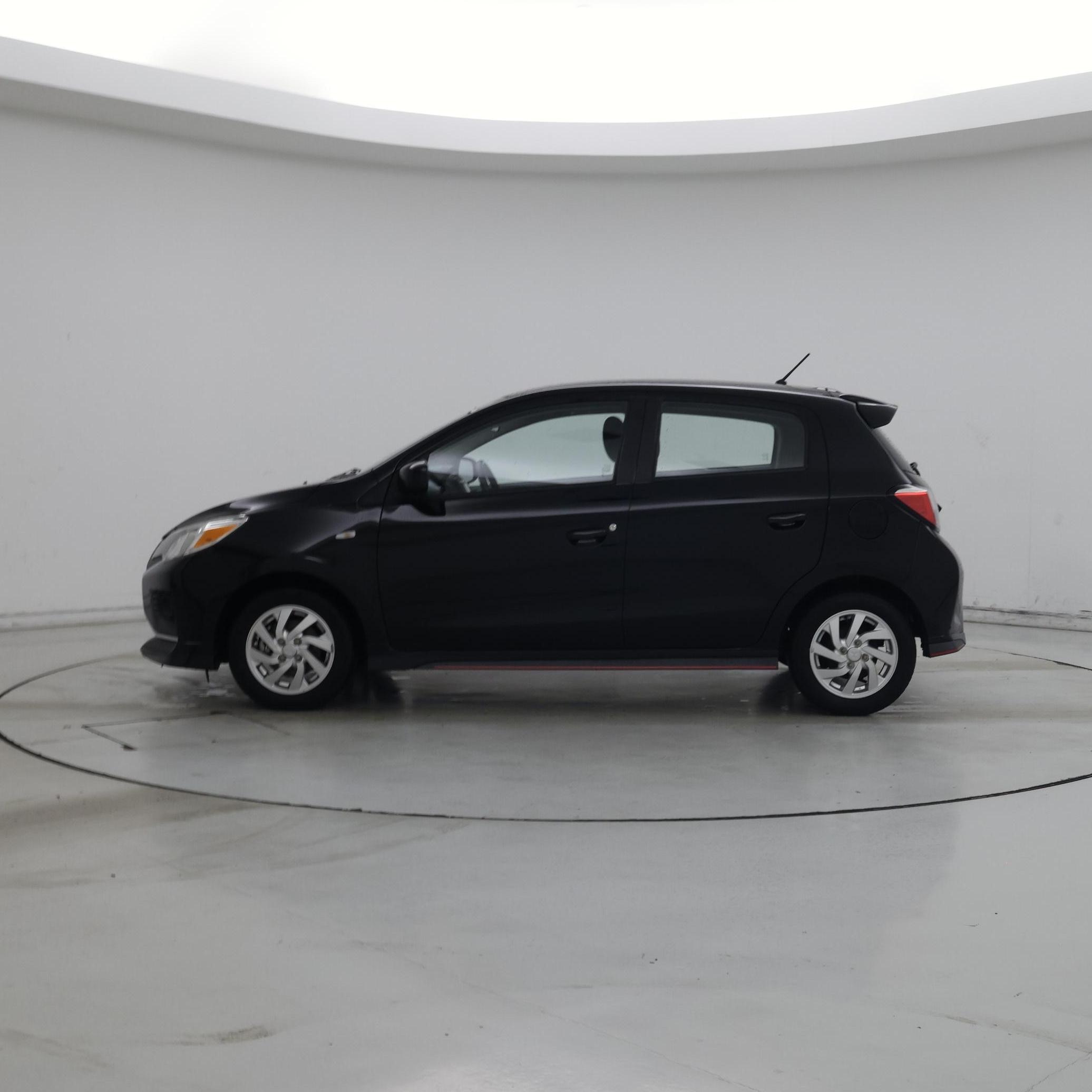 Thumbnail: 2021 Mitsubishi Mirage - 3