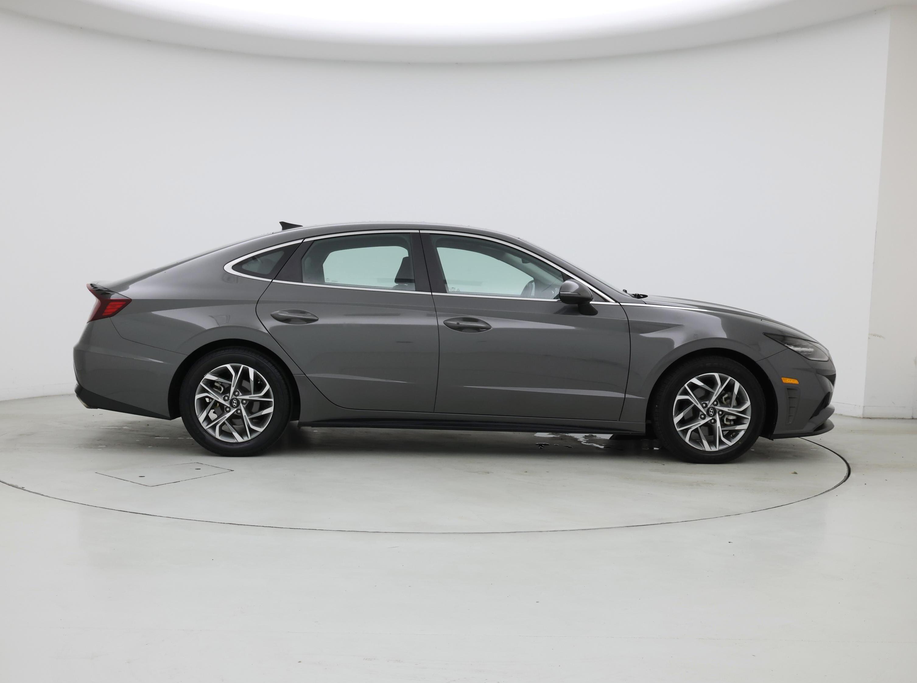 Thumbnail: 2023 Hyundai Sonata - 7