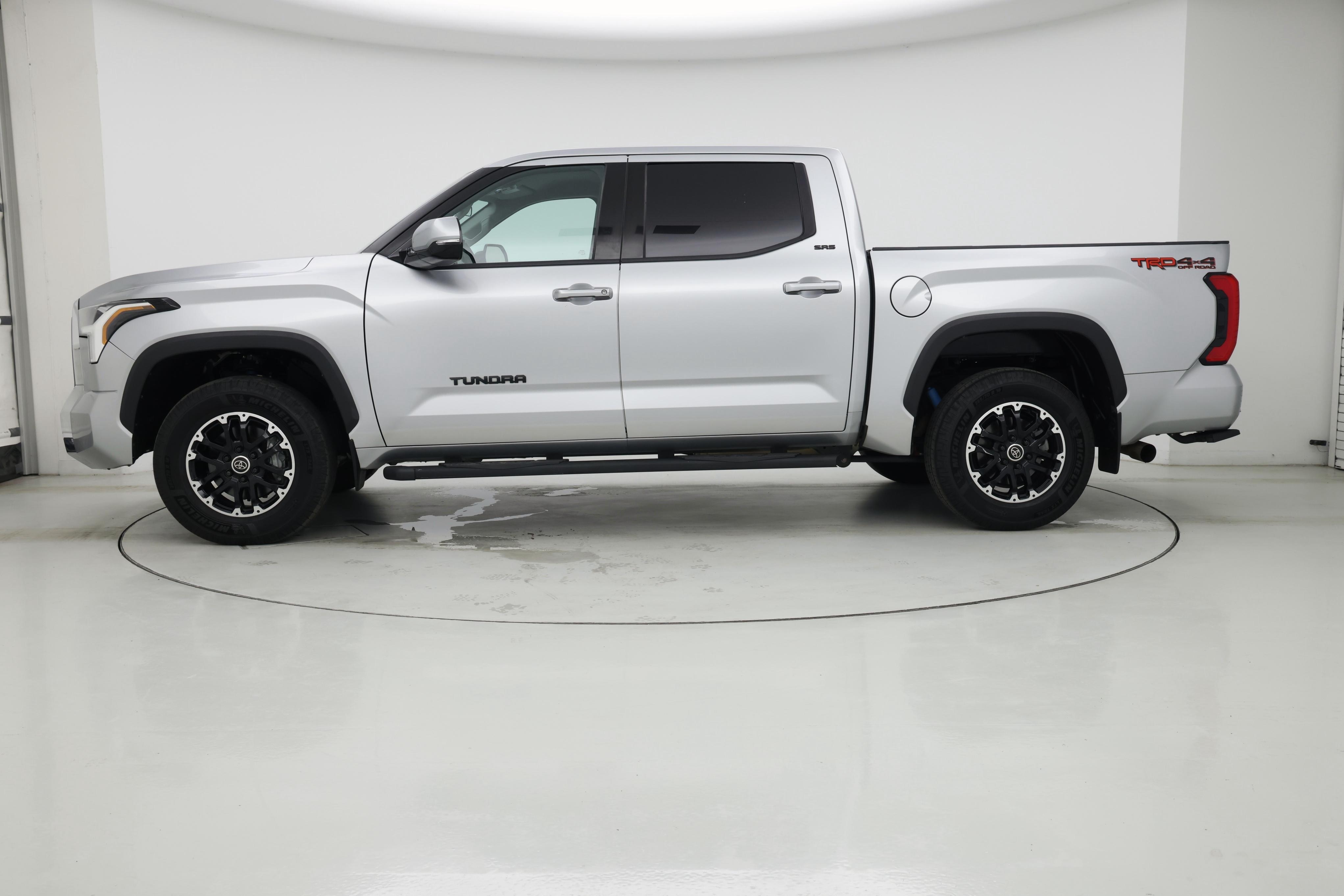 Thumbnail: 2023 Toyota Tundra - 3