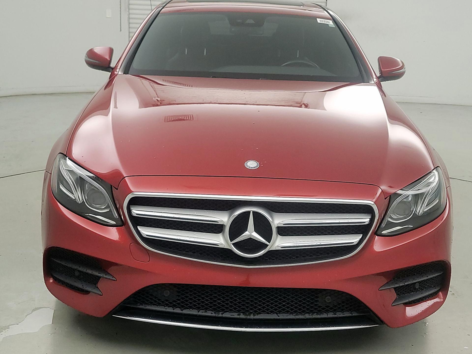 Thumbnail: 2017 Mercedes-Benz E-Class - 2