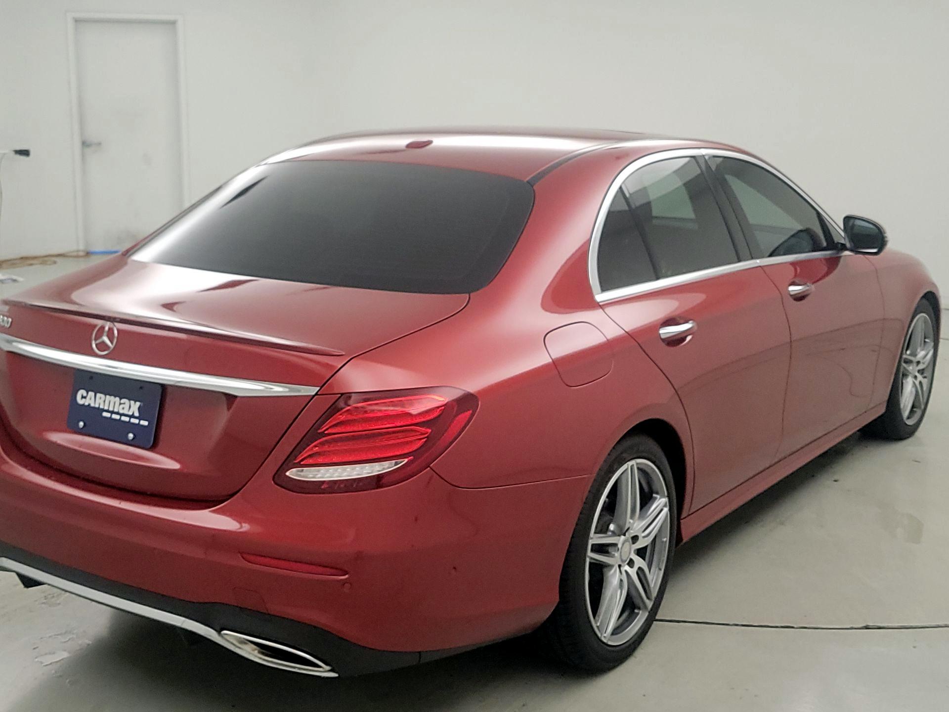 Thumbnail: 2017 Mercedes-Benz E-Class - 5