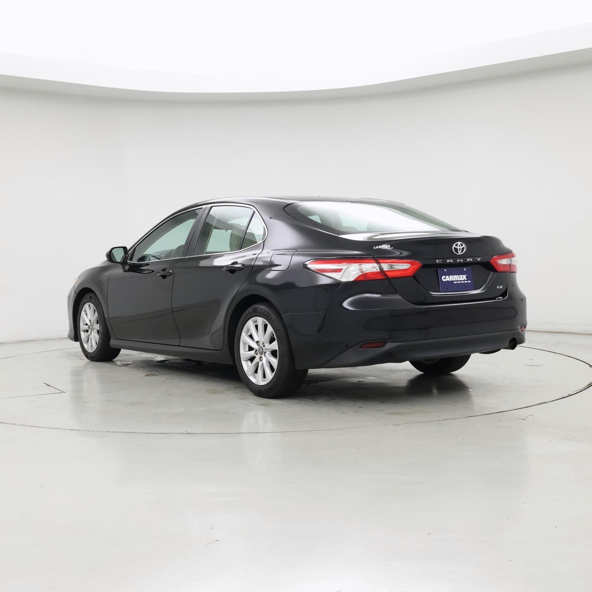 Thumbnail: 2018 Toyota Camry - 2
