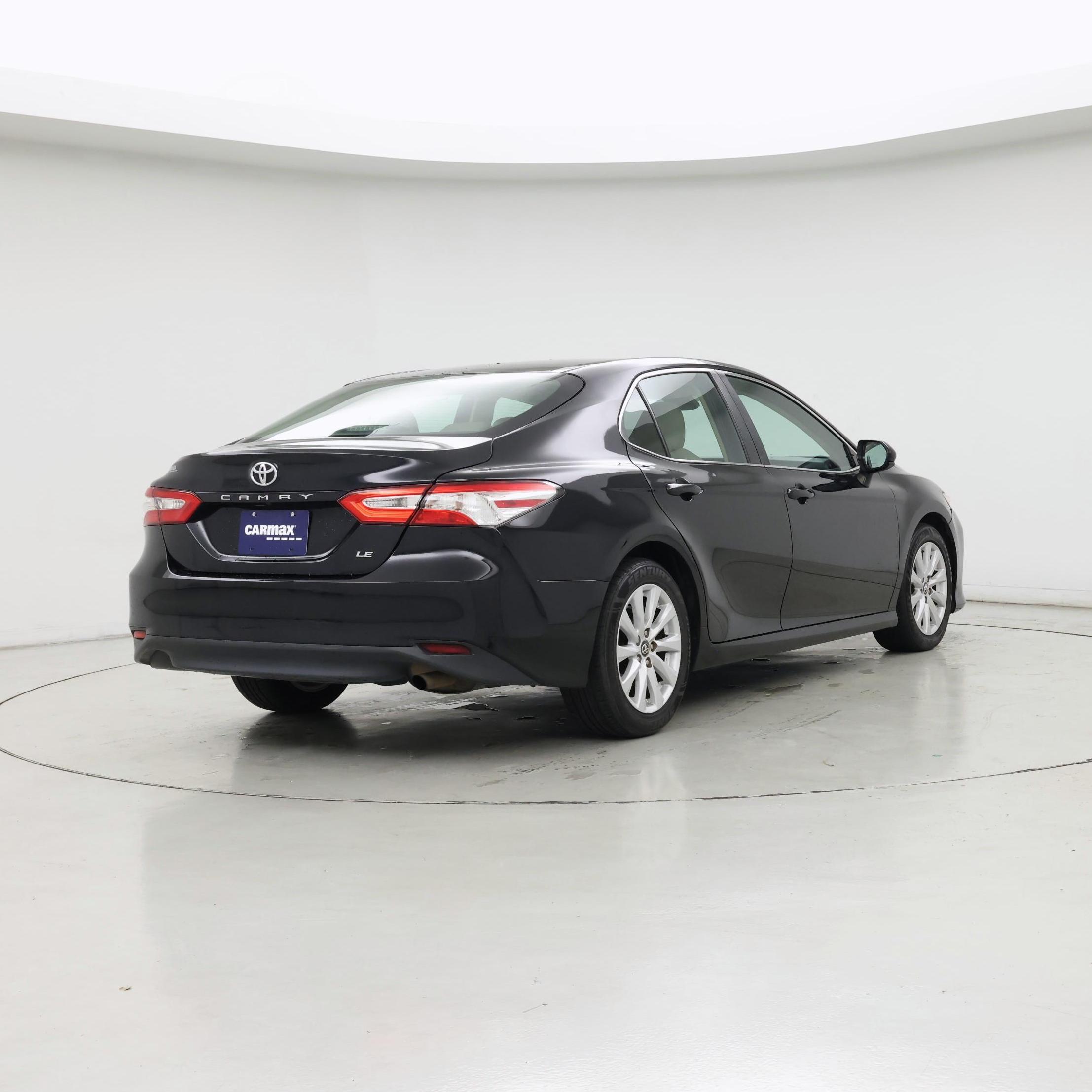 Thumbnail: 2018 Toyota Camry - 8