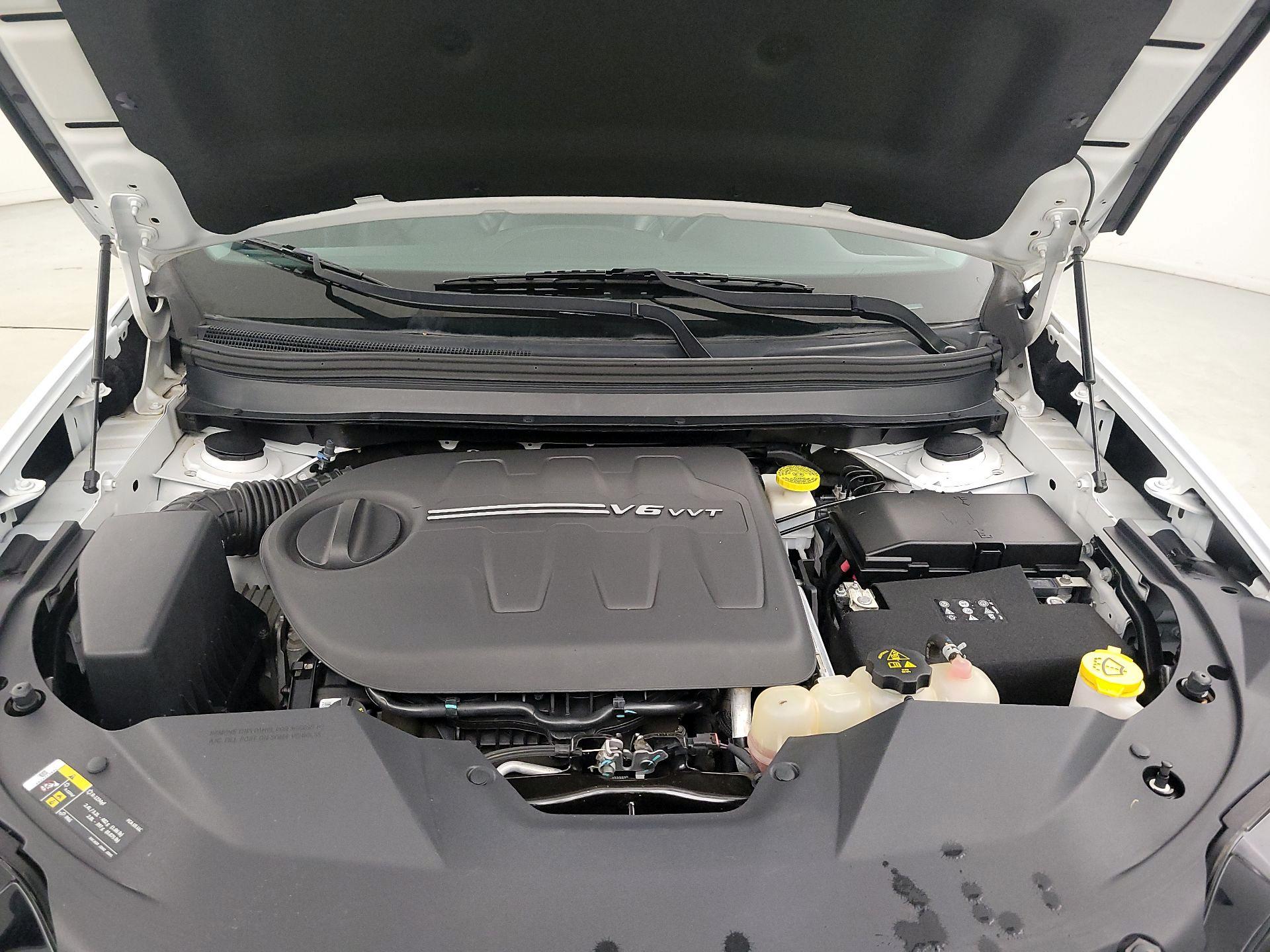 Thumbnail: 2019 Jeep Cherokee - 19