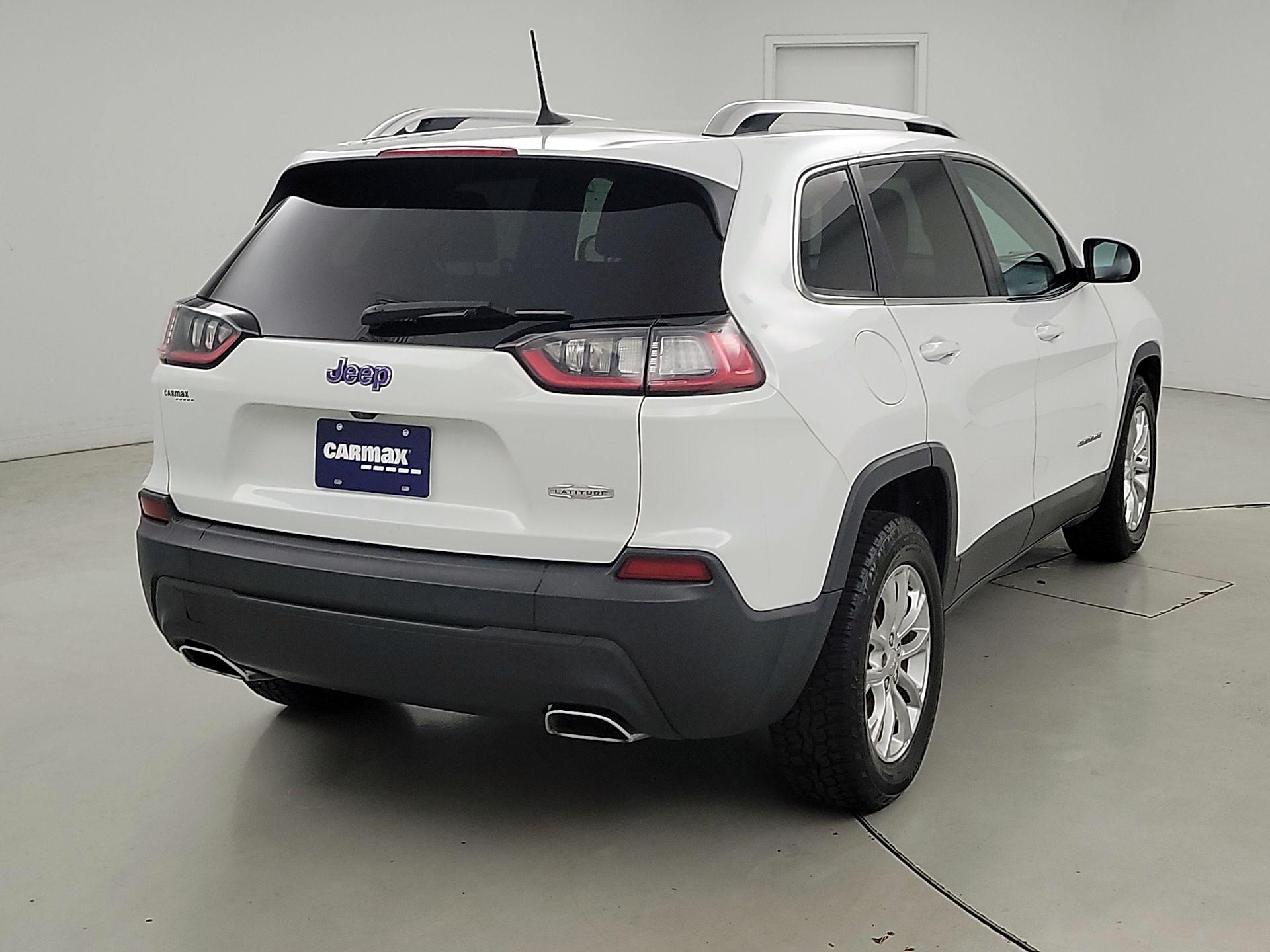 Thumbnail: 2019 Jeep Cherokee - 5