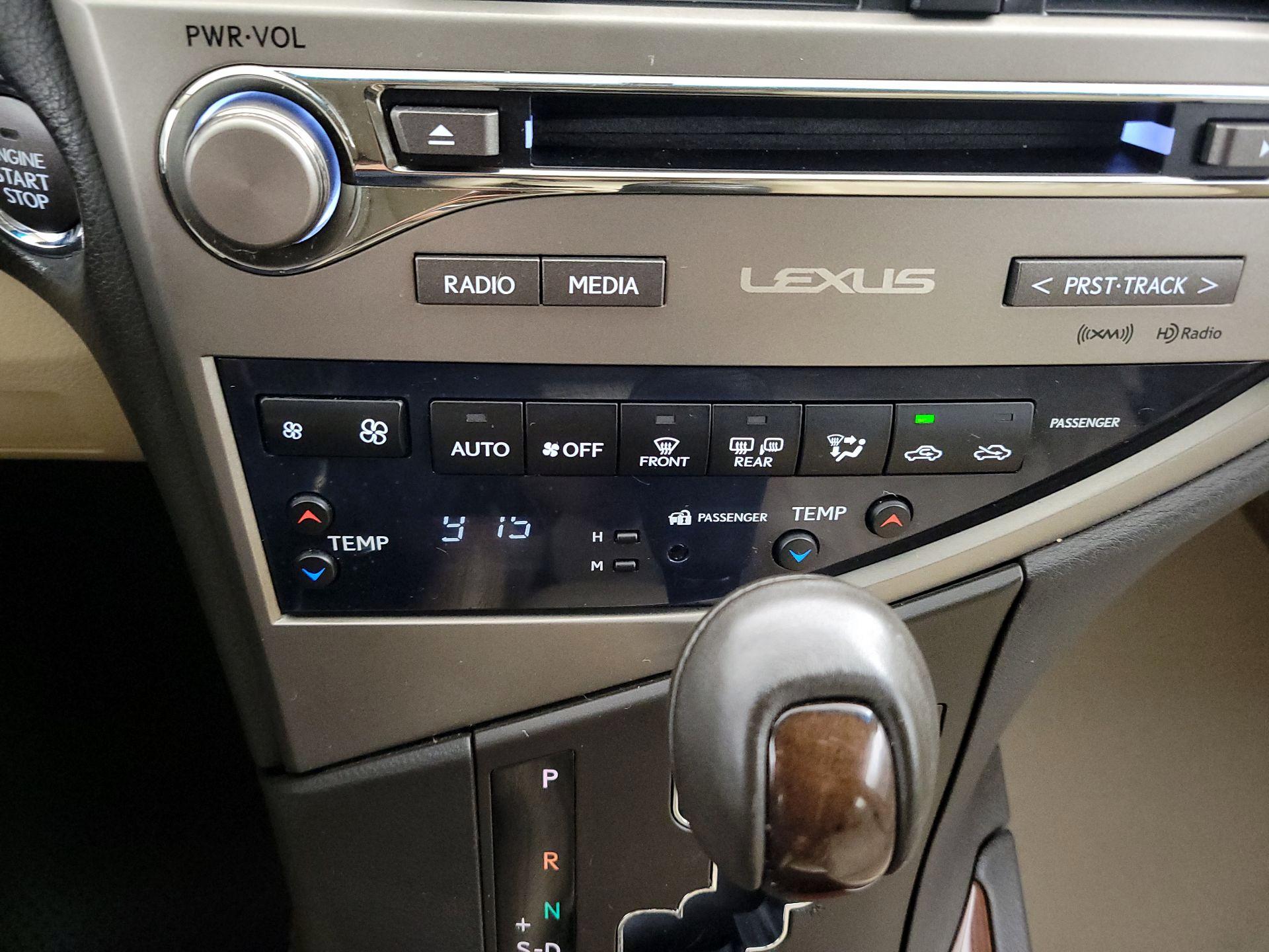 Thumbnail: 2015 Lexus RX - 14