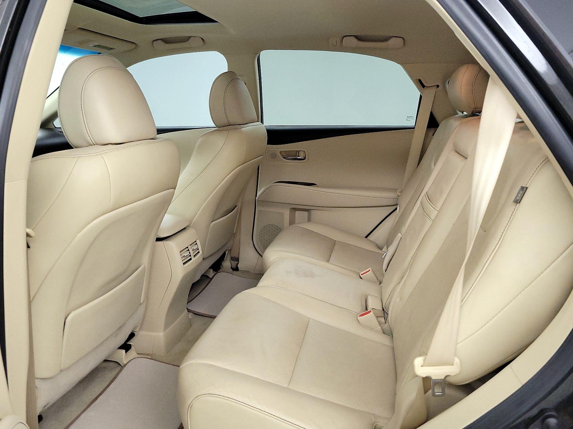 Thumbnail: 2015 Lexus RX - 18