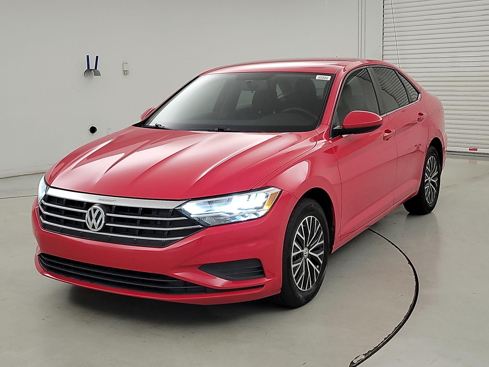 Thumbnail: 2021 Volkswagen Jetta - 3