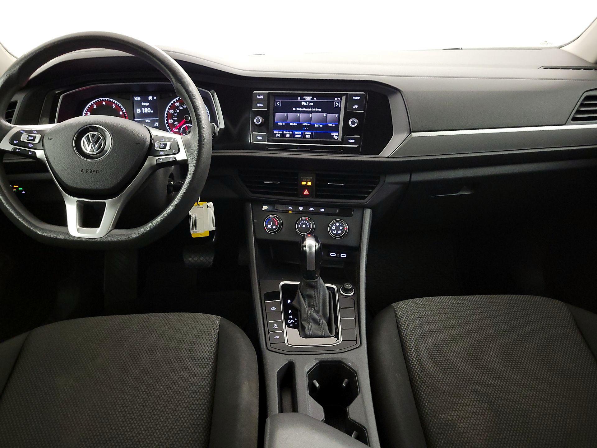 Thumbnail: 2021 Volkswagen Jetta - 8