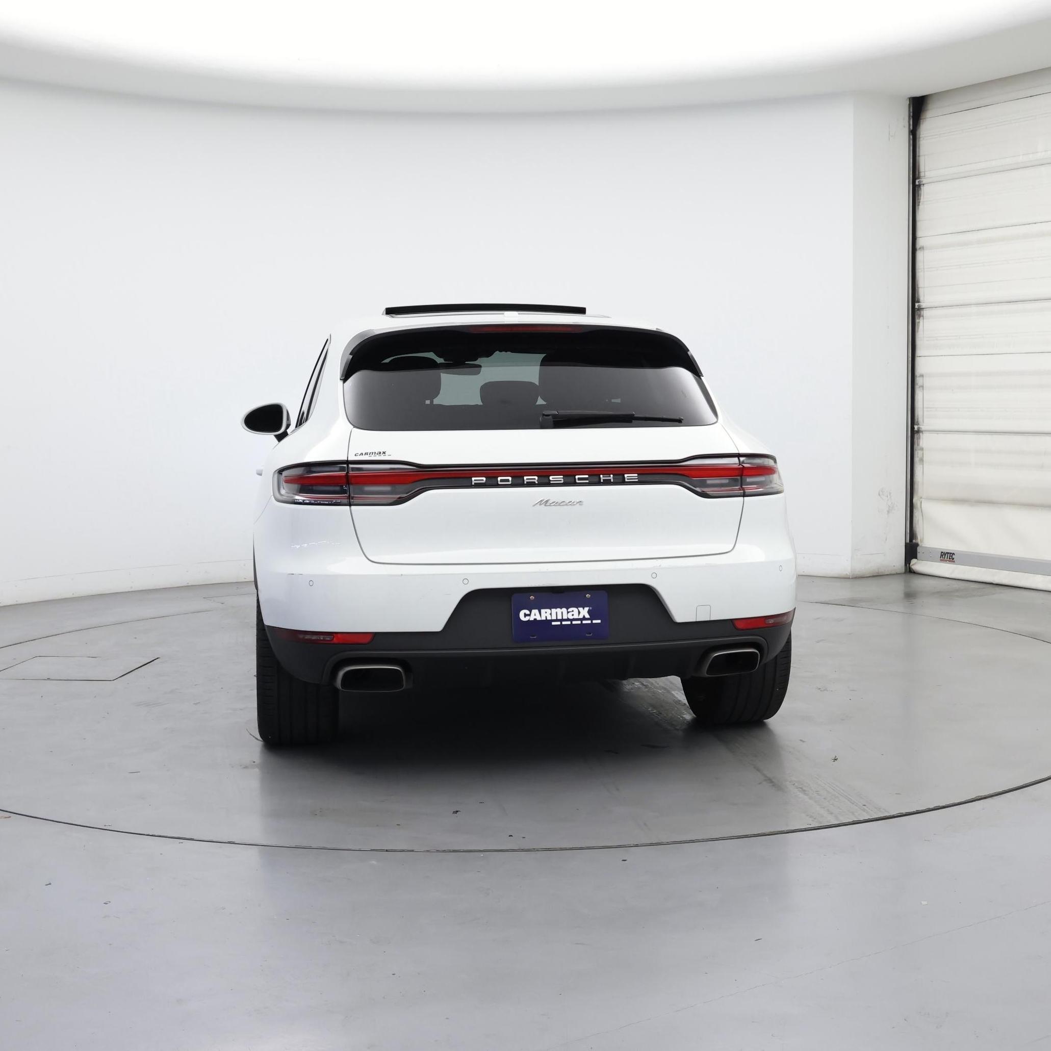 Thumbnail: 2021 Porsche Macan - 6
