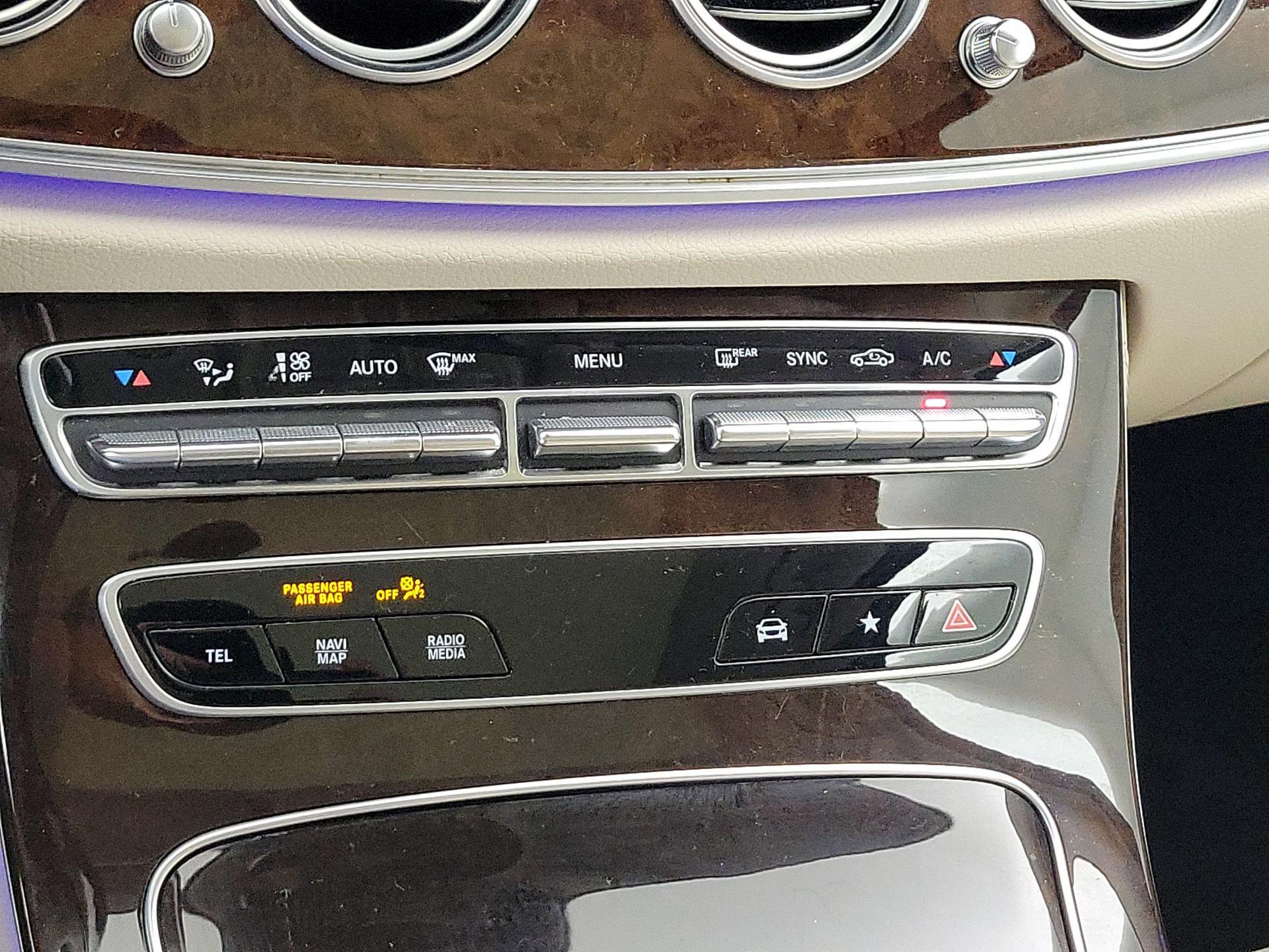 Thumbnail: 2022 Mercedes-Benz E-Class - 17