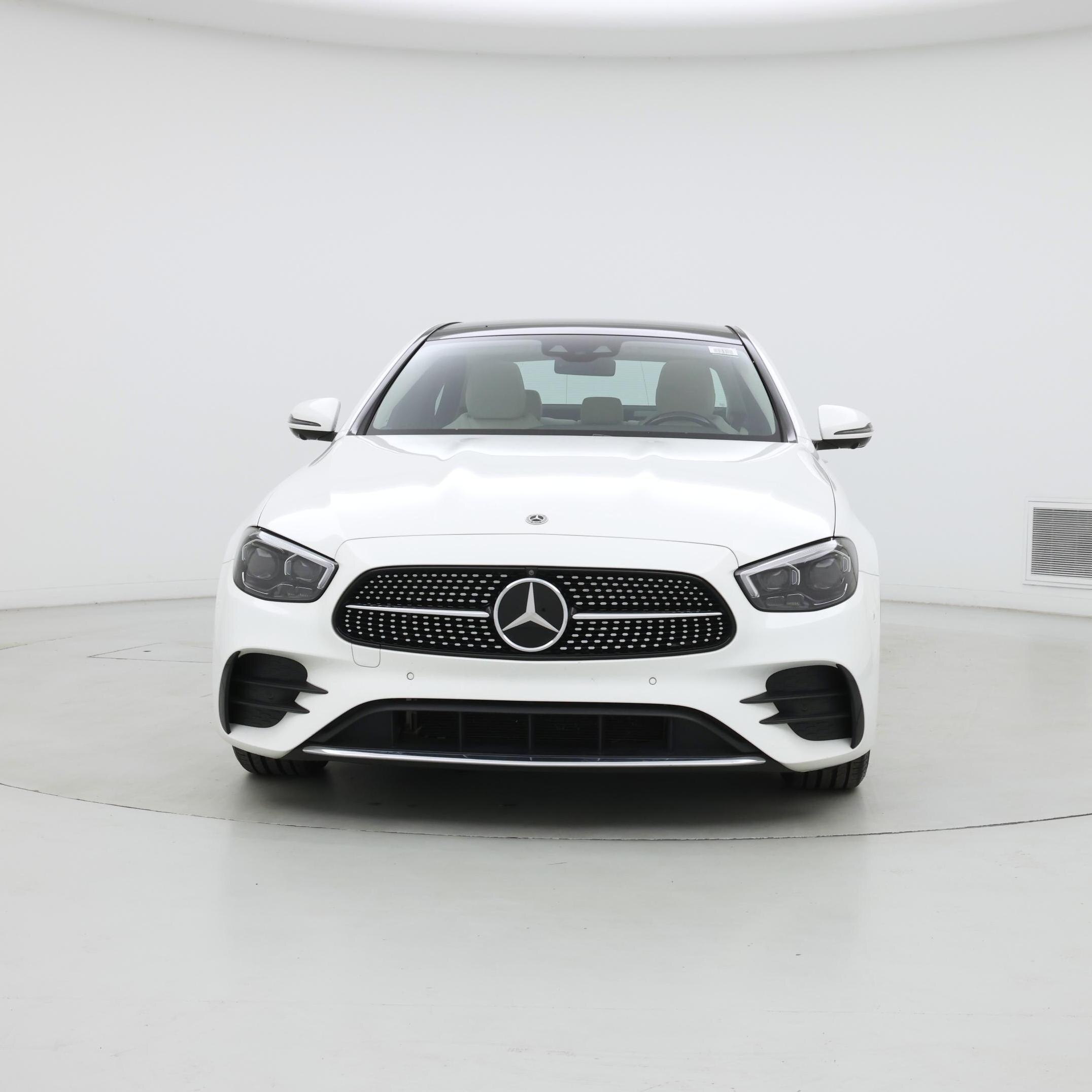 Thumbnail: 2022 Mercedes-Benz E-Class - 5