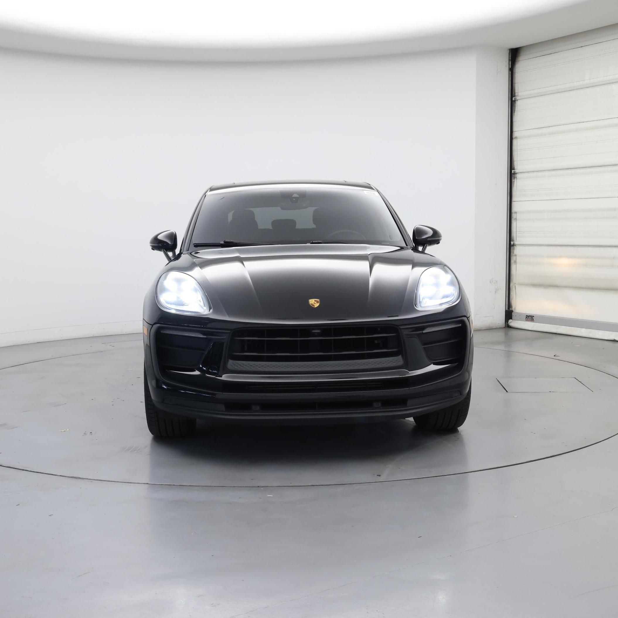 Thumbnail: 2022 Porsche Macan - 5