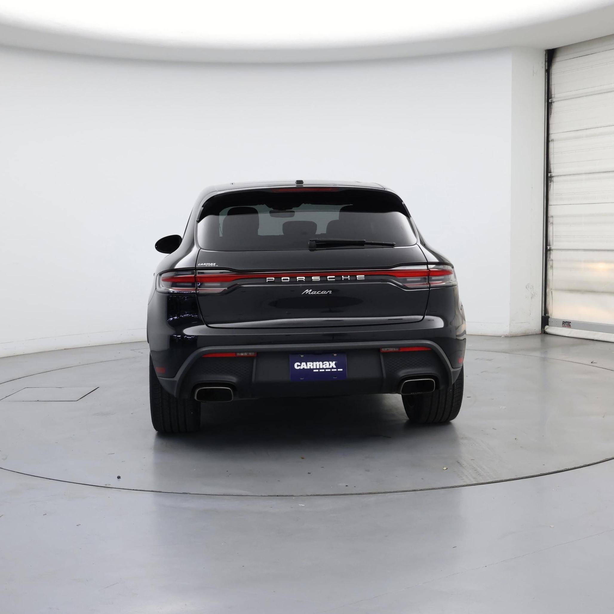 Thumbnail: 2022 Porsche Macan - 6
