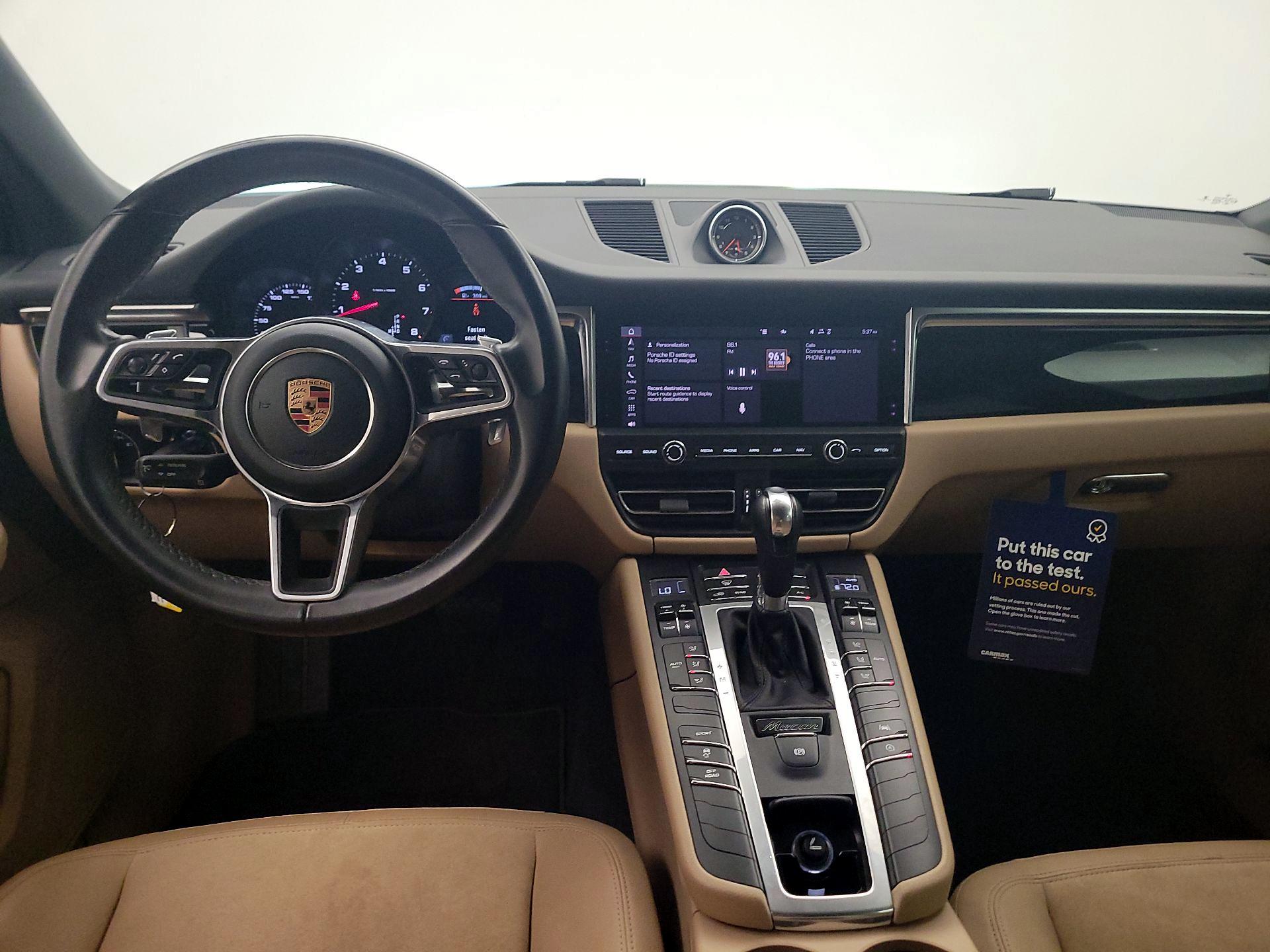 Thumbnail: 2020 Porsche Macan - 9
