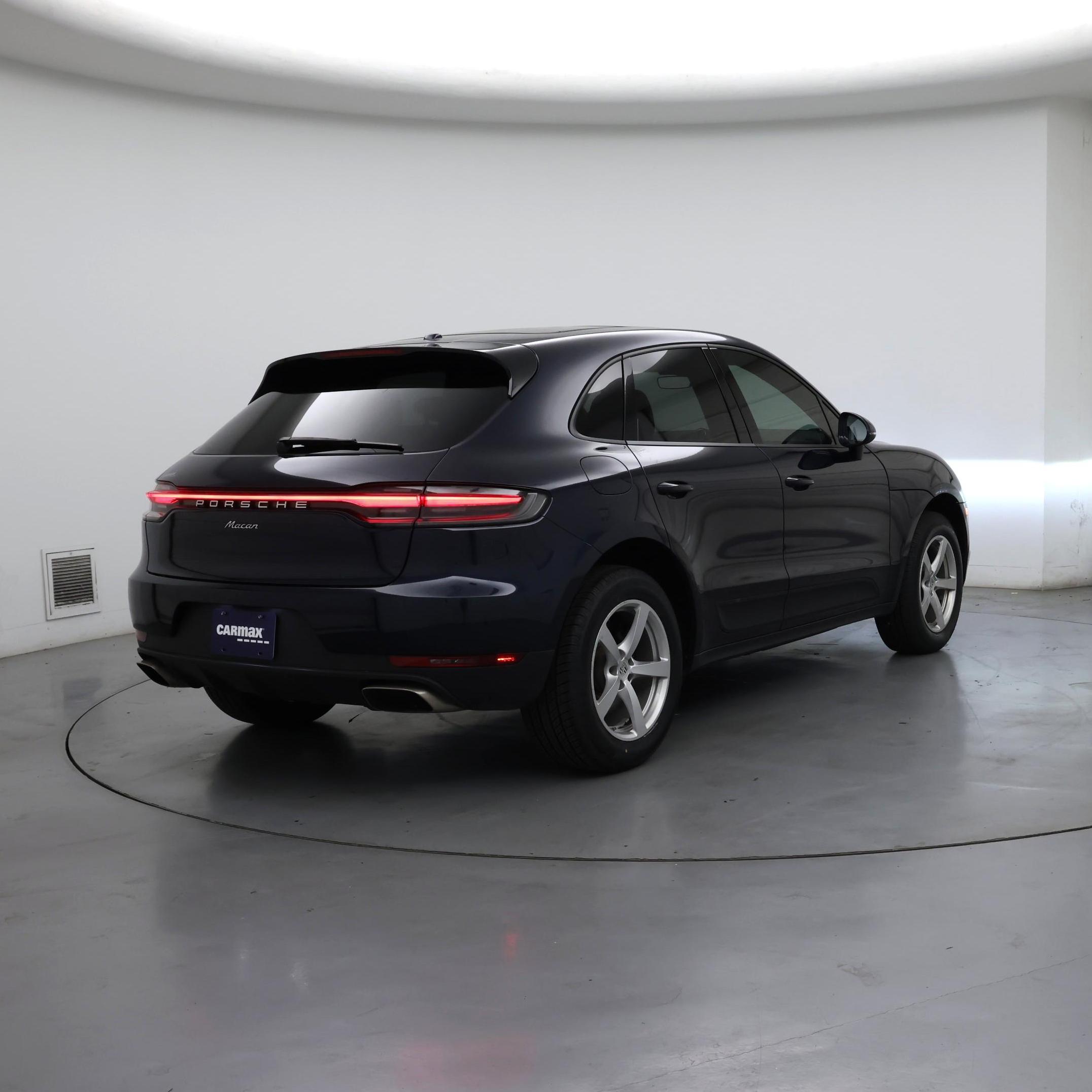 Thumbnail: 2020 Porsche Macan - 8