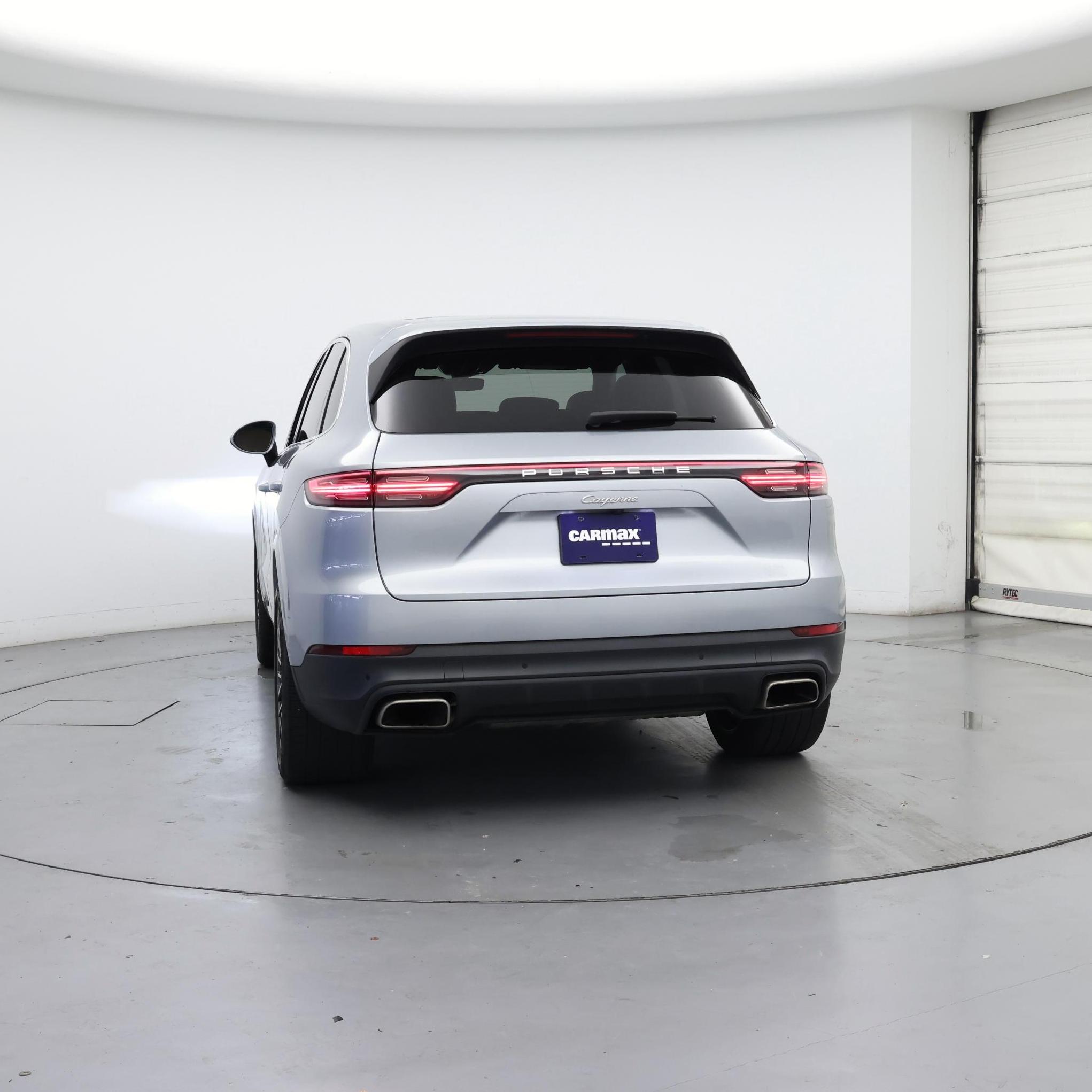 Thumbnail: 2020 Porsche Cayenne - 6