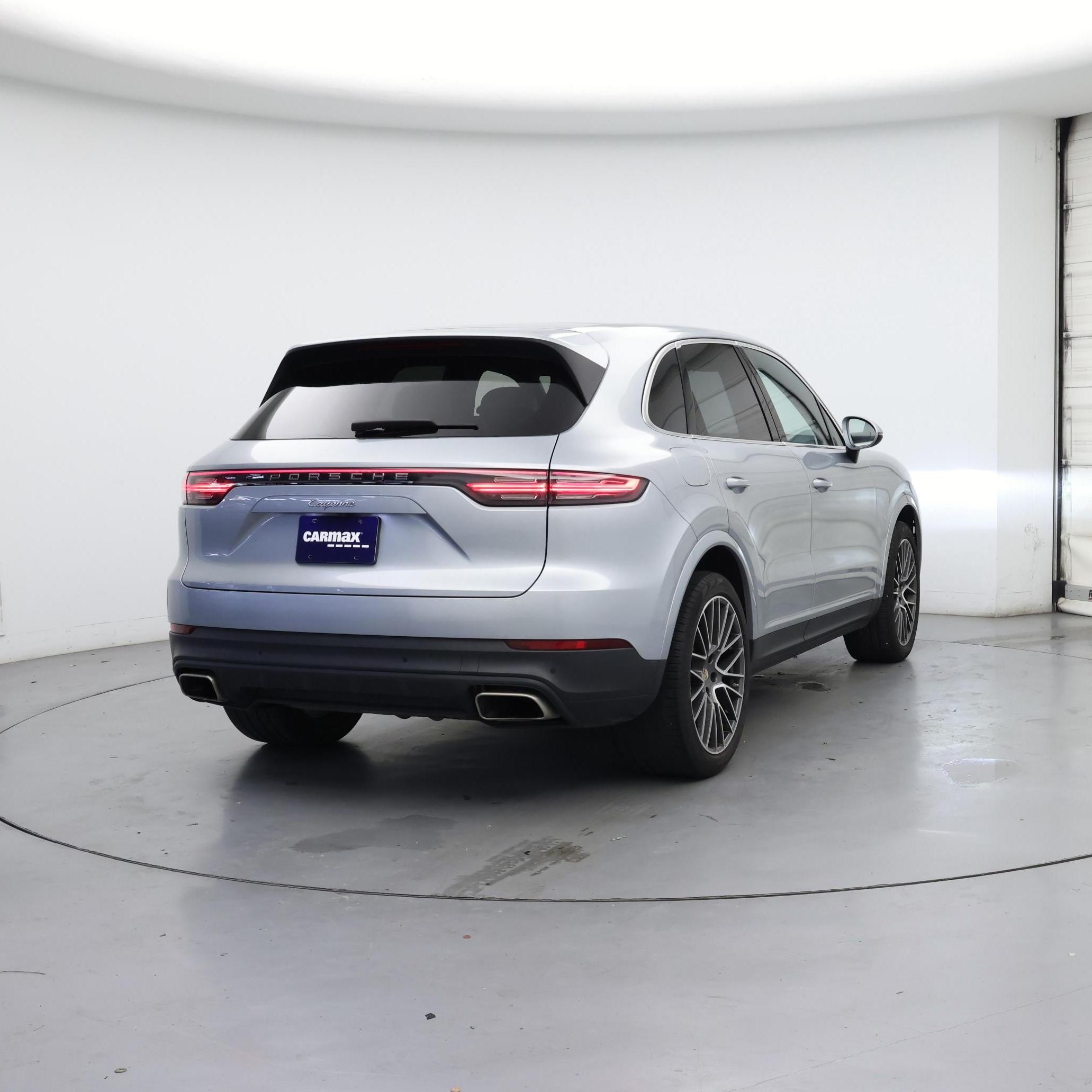 Thumbnail: 2020 Porsche Cayenne - 8