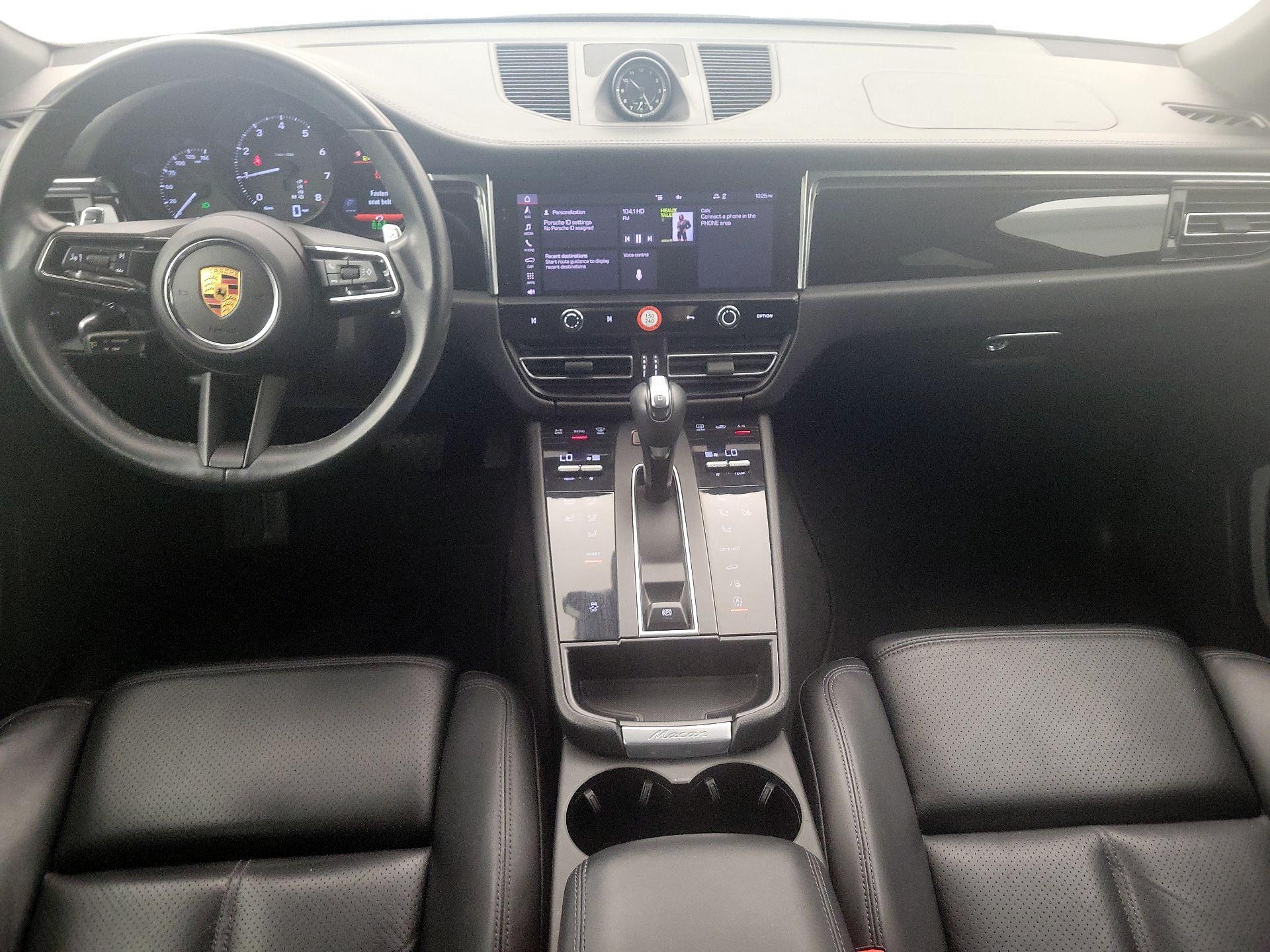 Thumbnail: 2022 Porsche Macan - 9