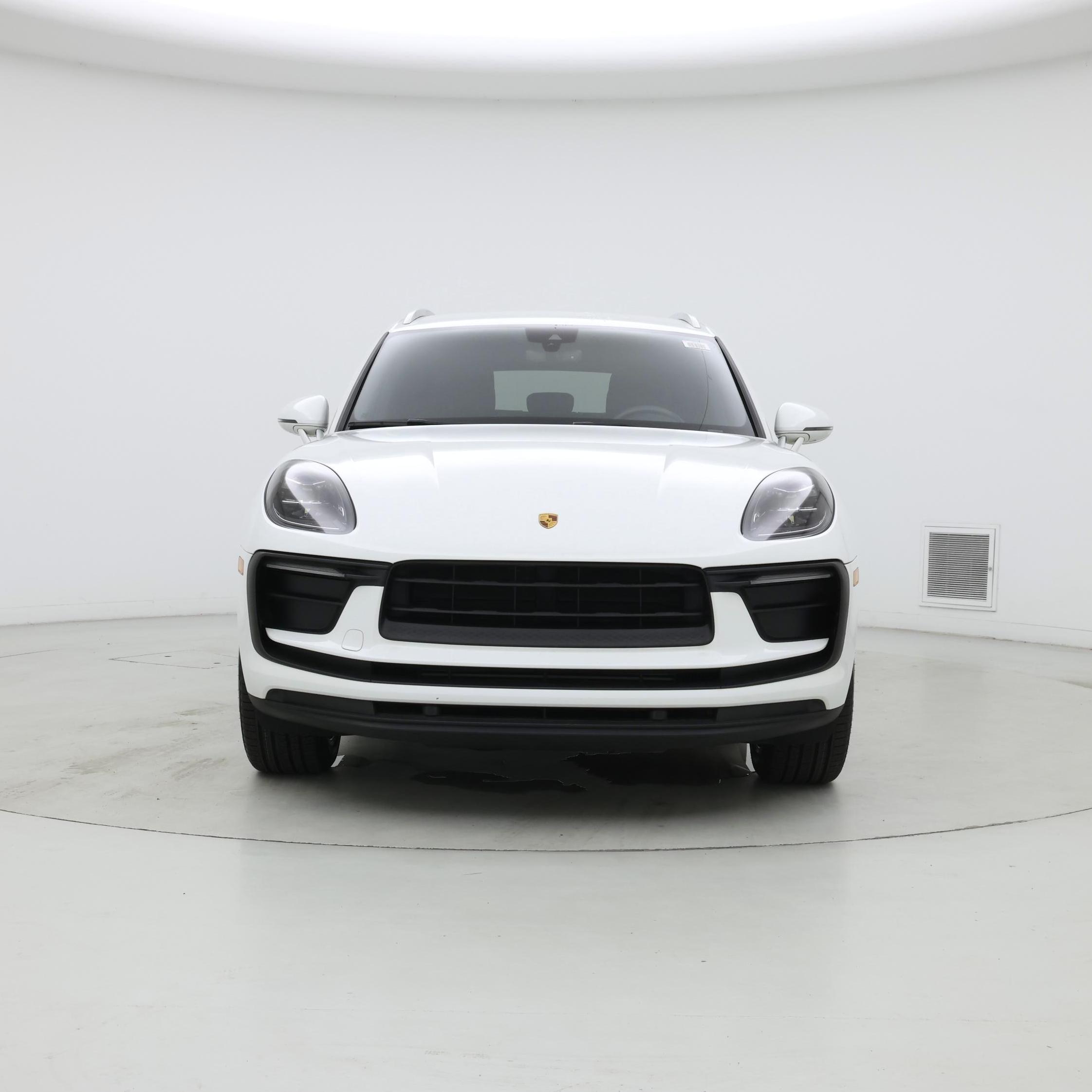 Thumbnail: 2022 Porsche Macan - 5
