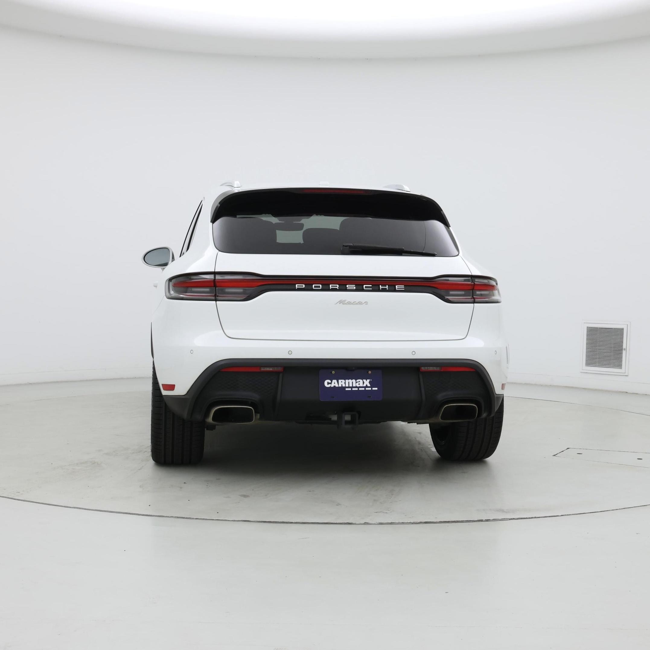 Thumbnail: 2022 Porsche Macan - 6