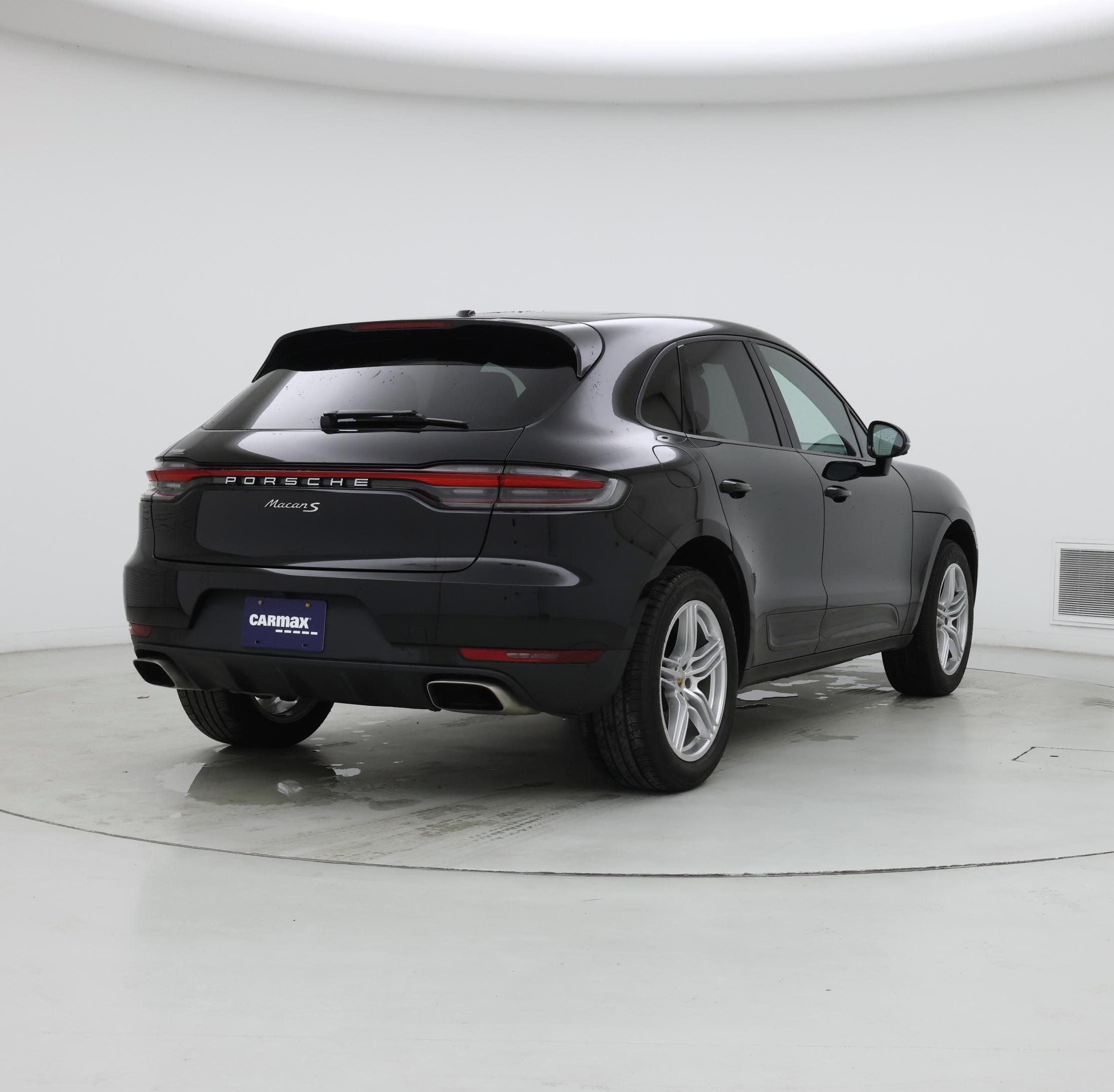 Thumbnail: 2021 Porsche Macan - 8