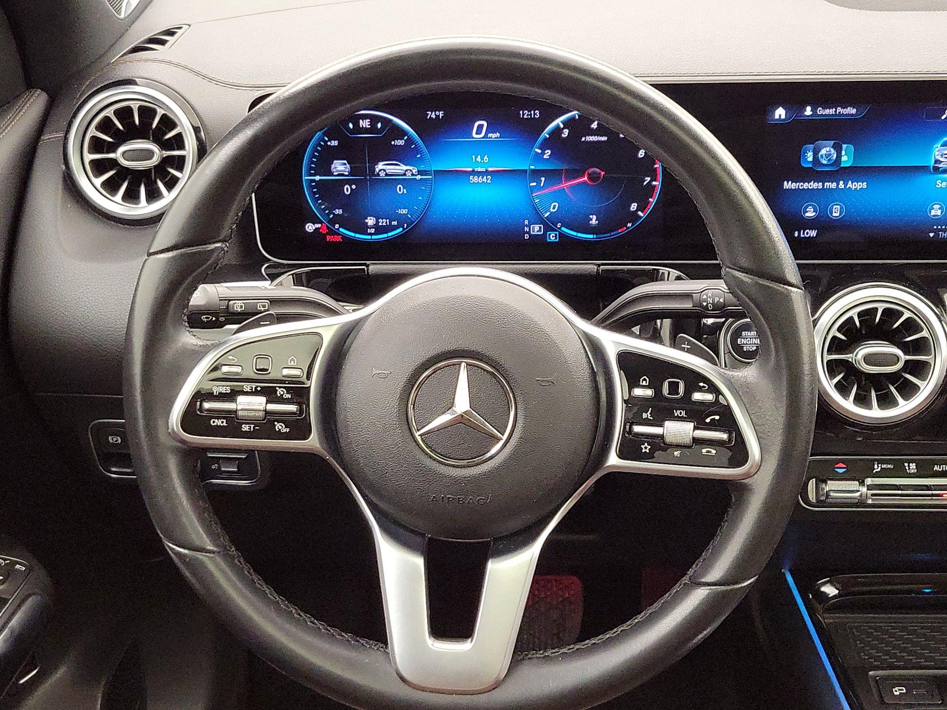 Thumbnail: 2021 Mercedes-Benz GLA - 10