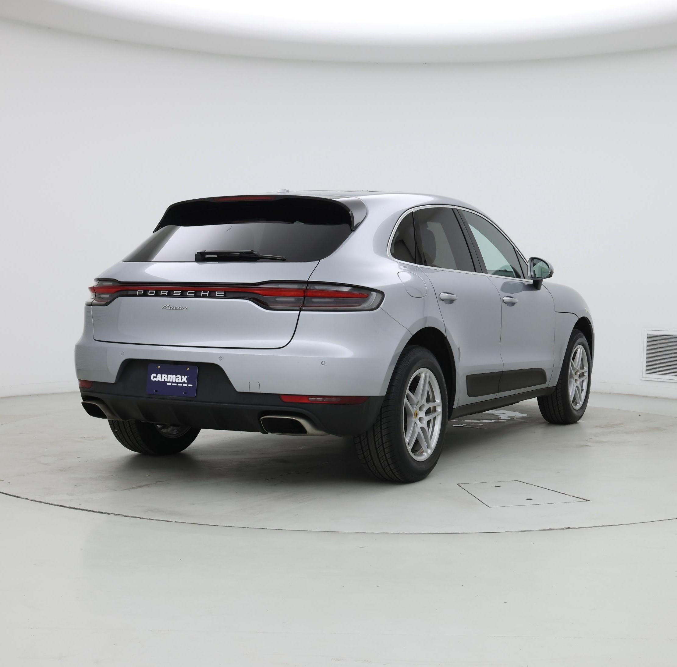 Thumbnail: 2021 Porsche Macan - 8
